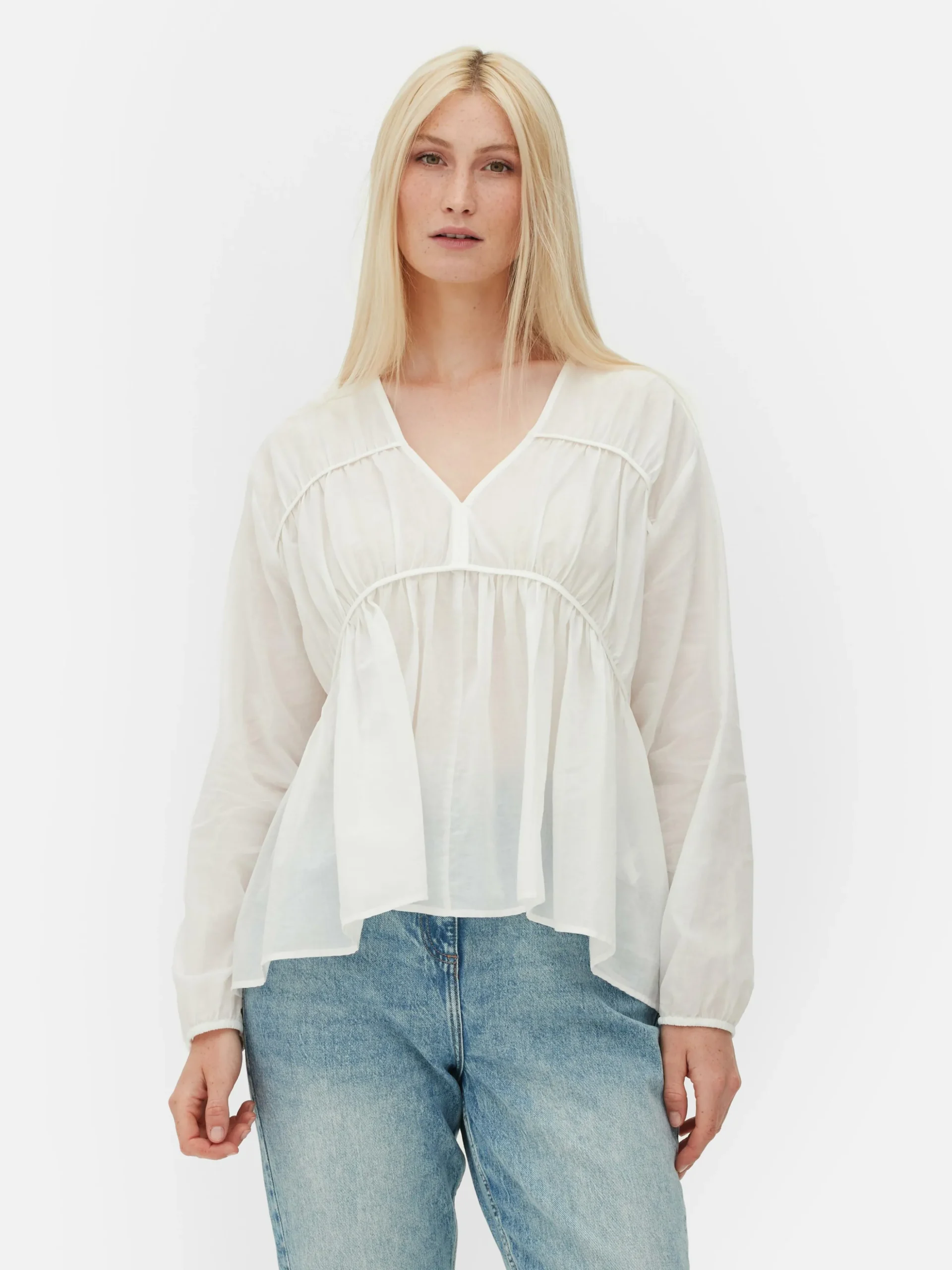 Blusa Drapeada De Gasa Con Vuelo