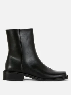 Botines Con Punta Cuadrada