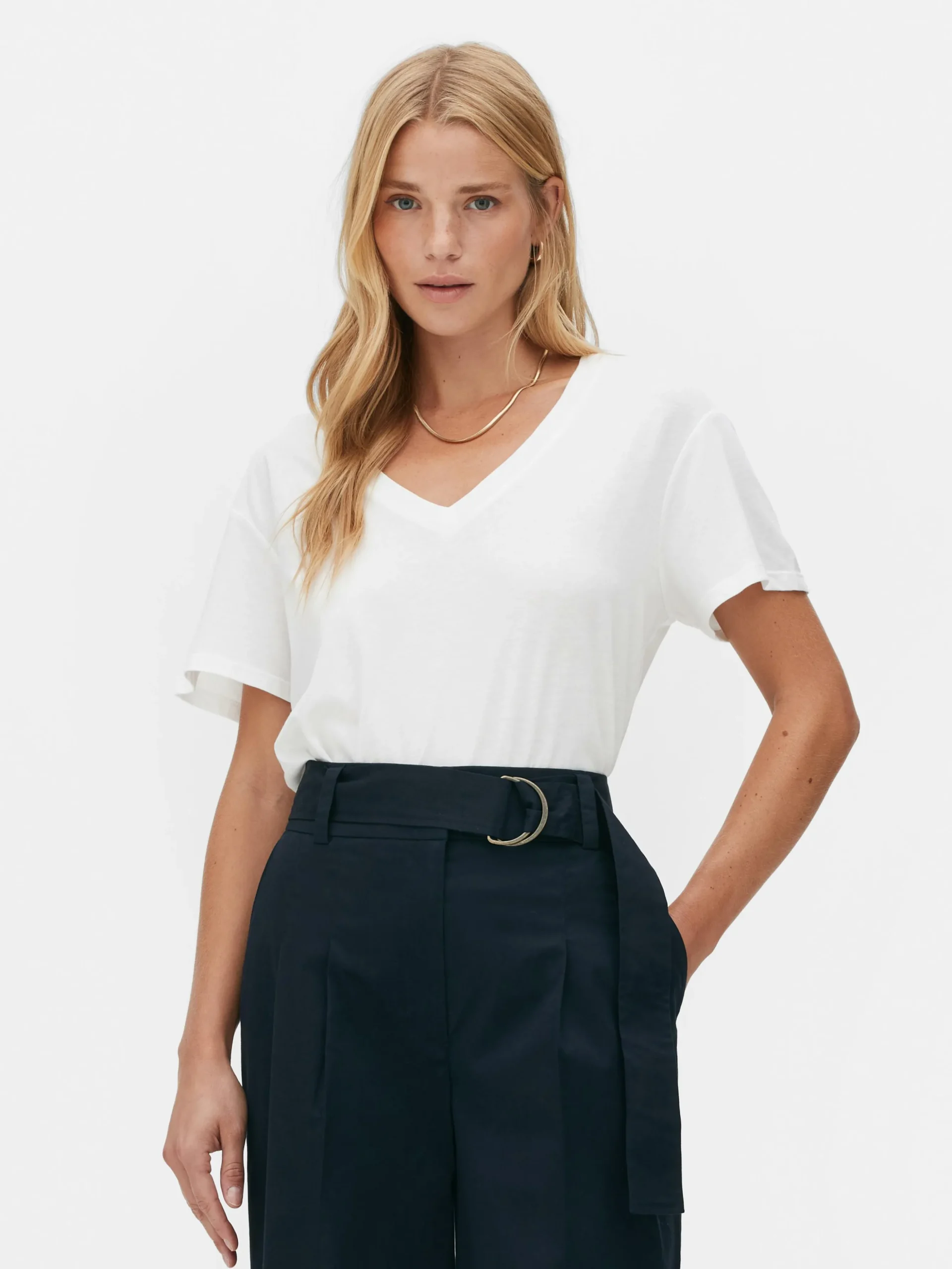 Camiseta Con Cuello De Pico En Mezcla De Algodón