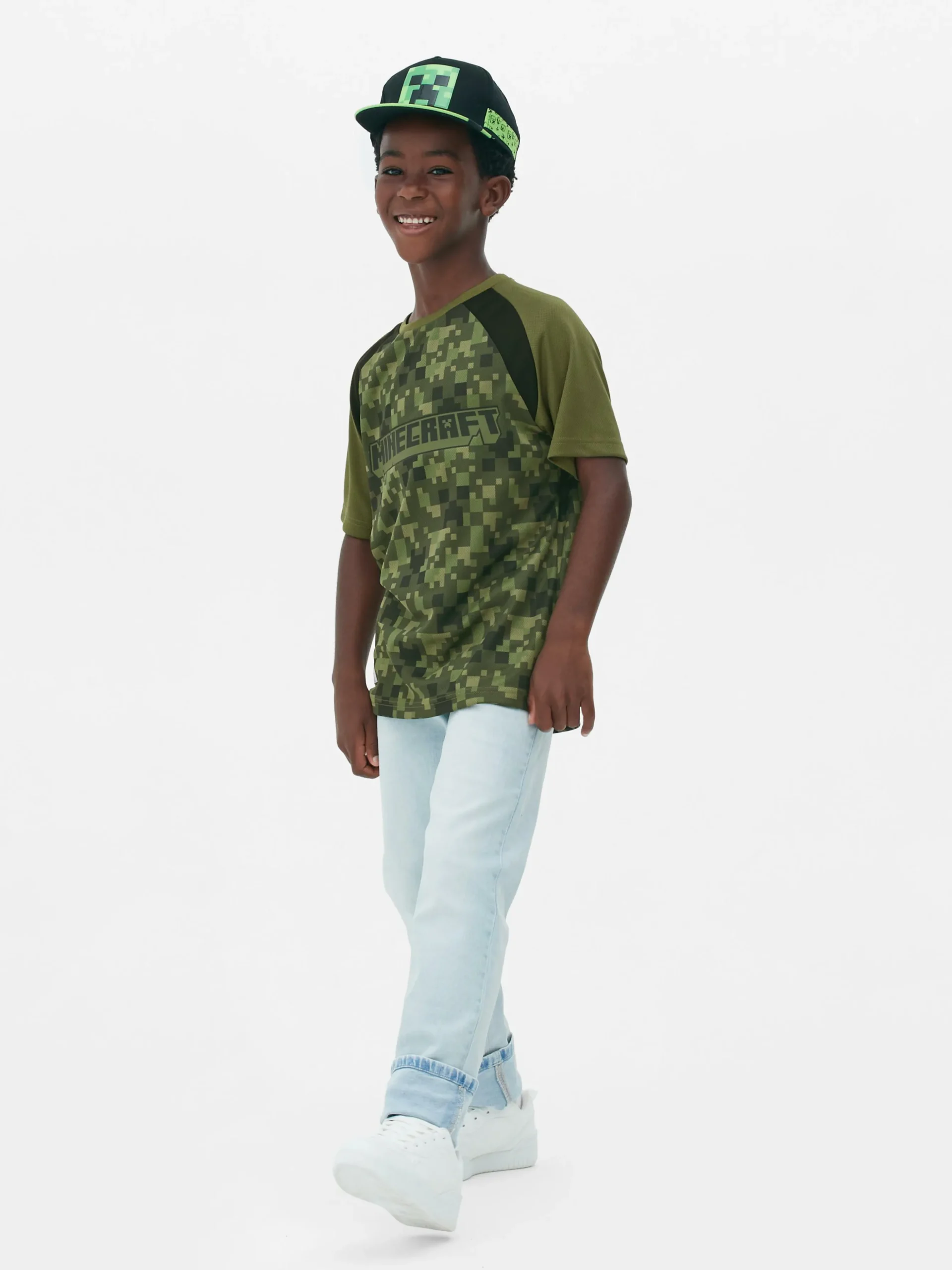 Camiseta Con El Logotipo De Minecraft