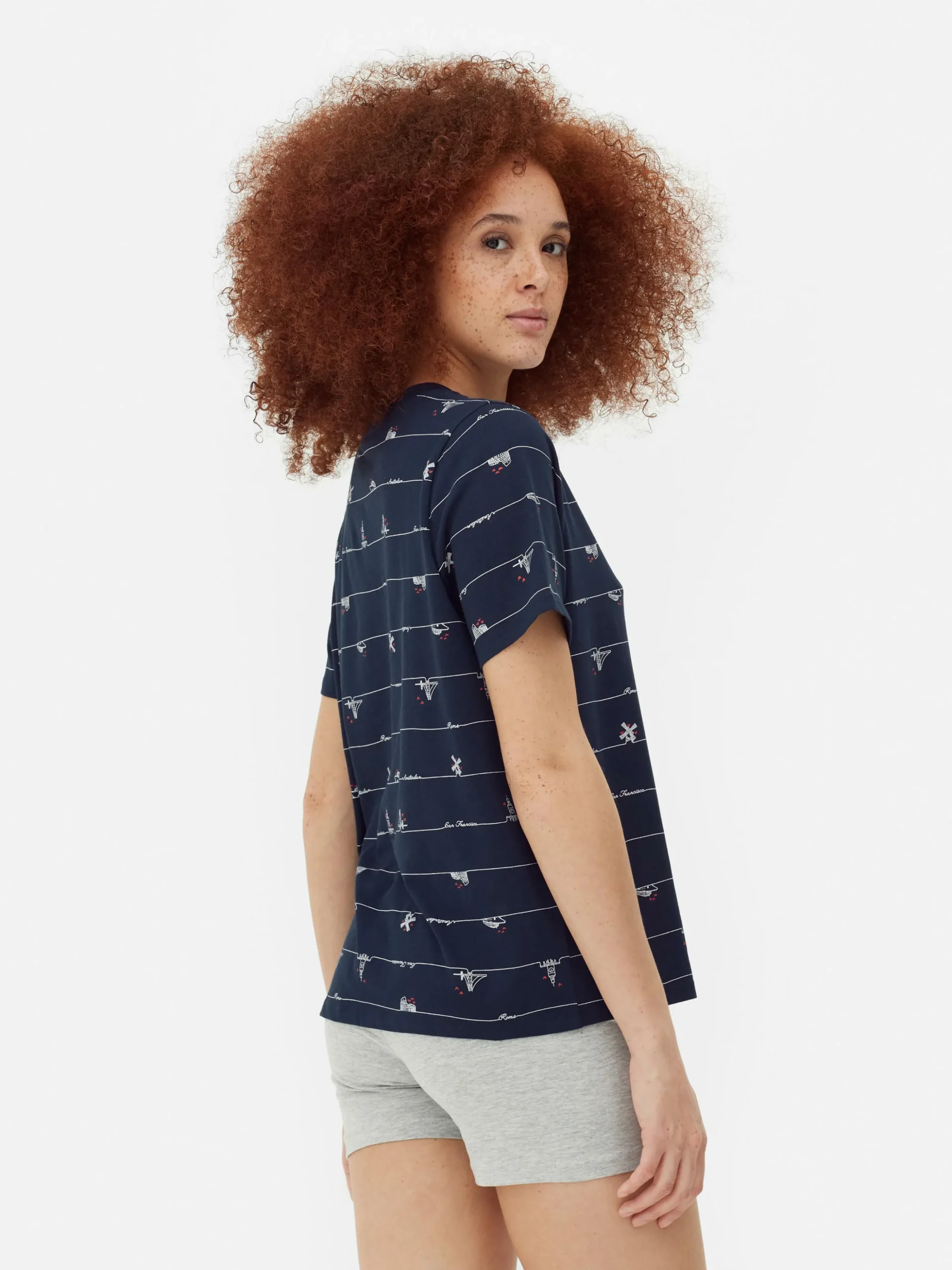 Camiseta Con Estampado Integral