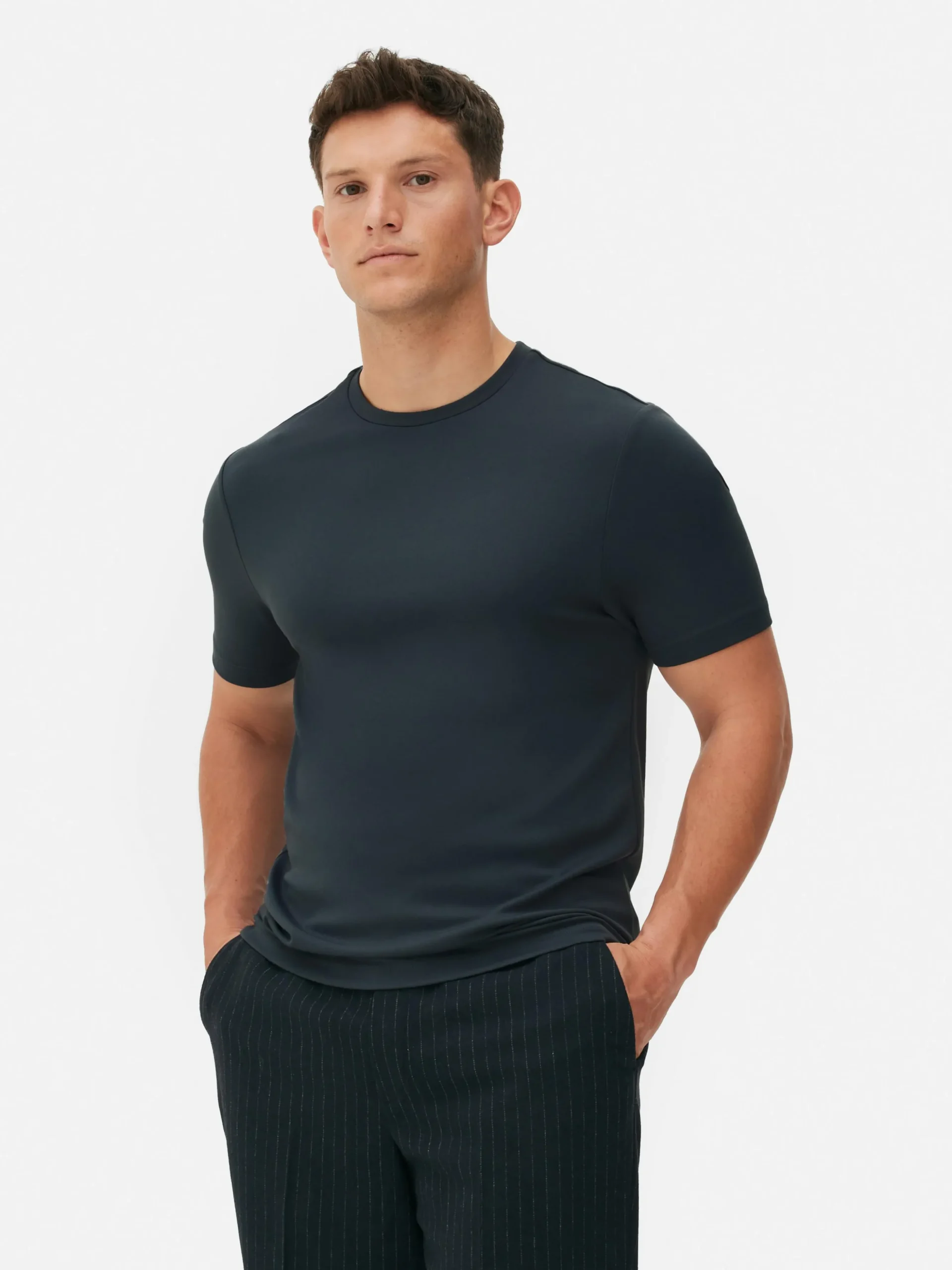 Camiseta De Corte Entallado De Kem
