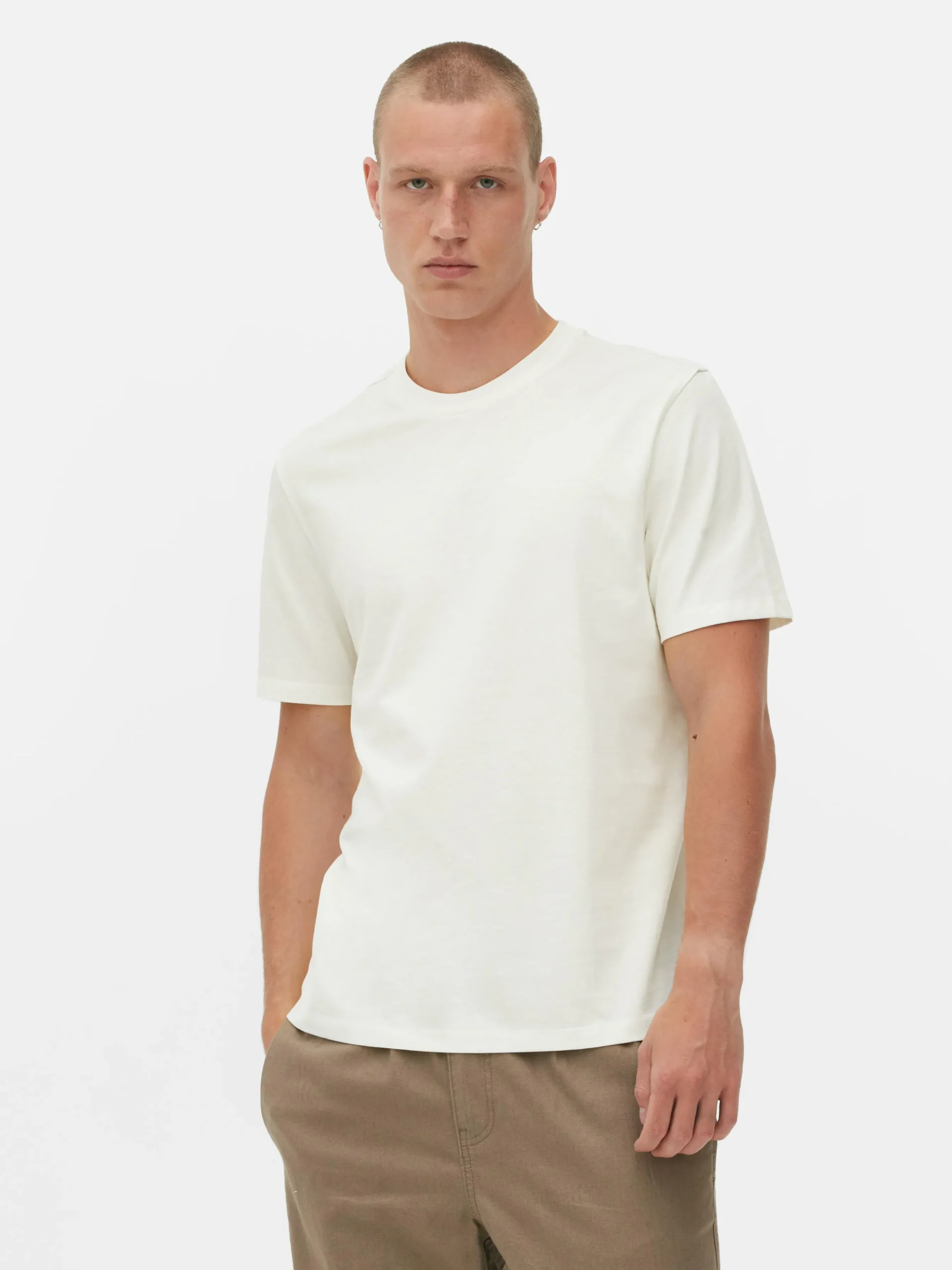 Camiseta De Cuello Redondo Y Corte Recto