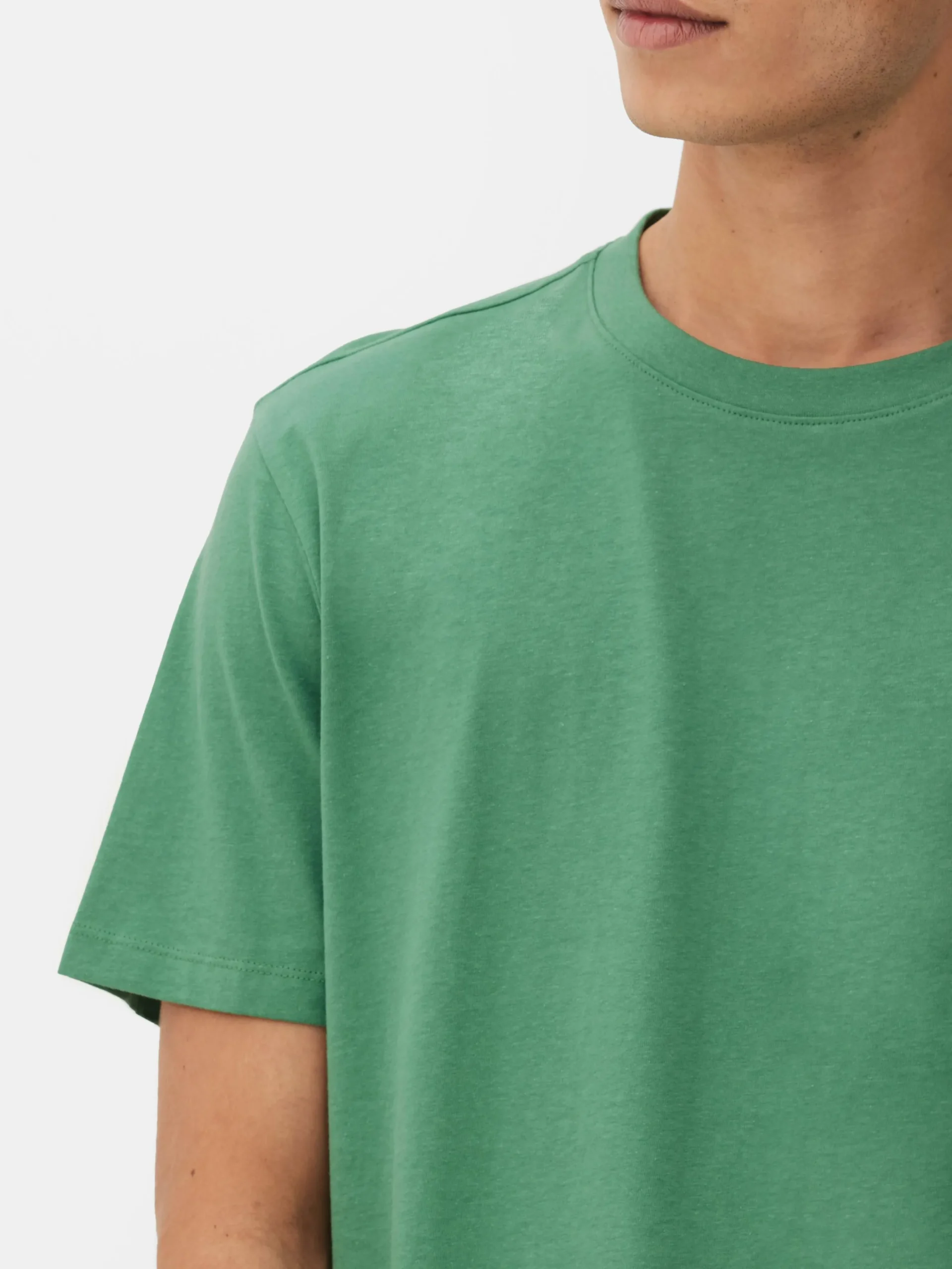 Camiseta De Cuello Redondo Y Corte Recto