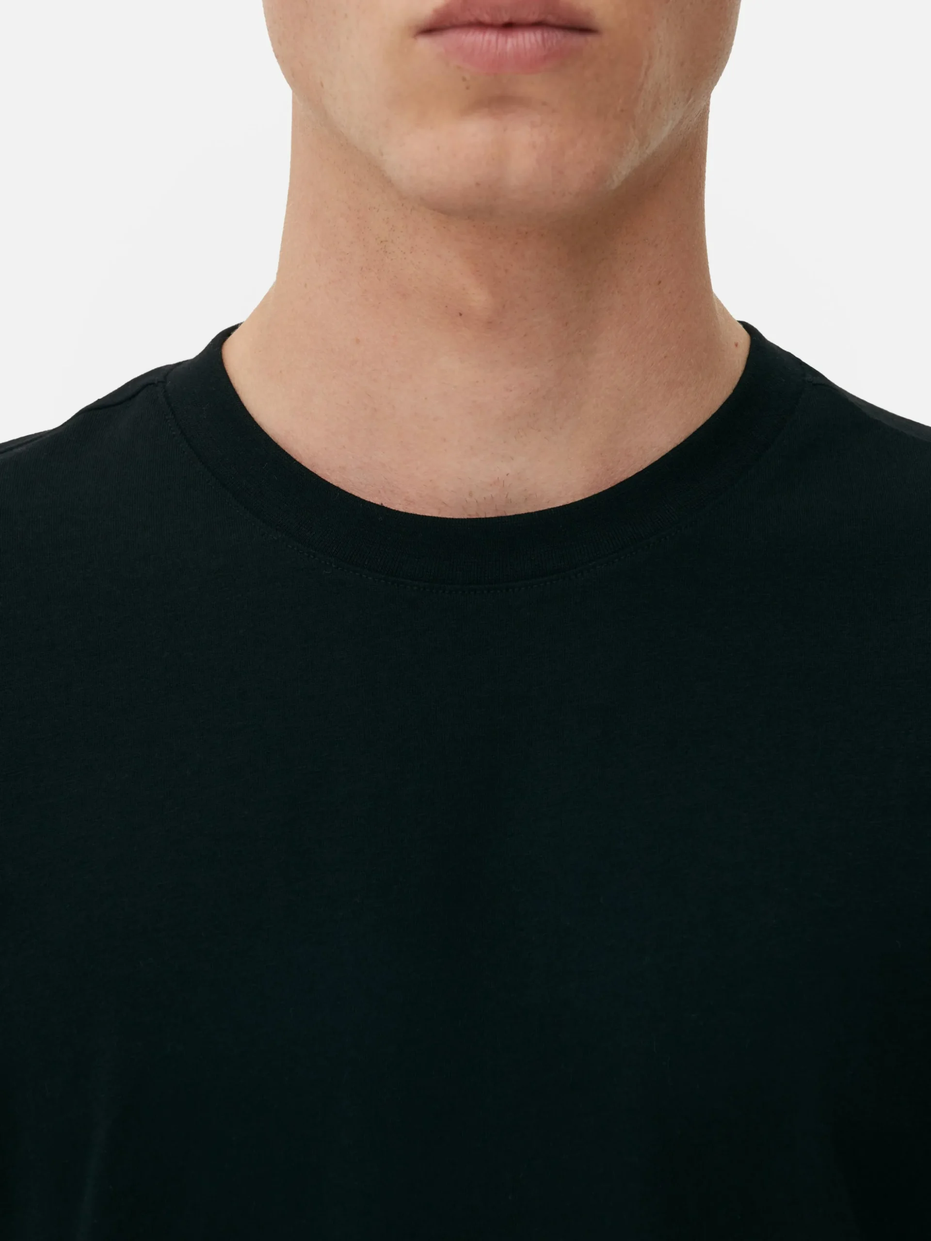 Camiseta De Cuello Redondo Y Corte Recto