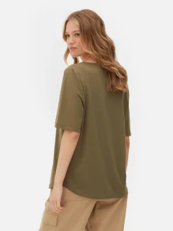 Camiseta De Manga Corta Con Cuello De Pico