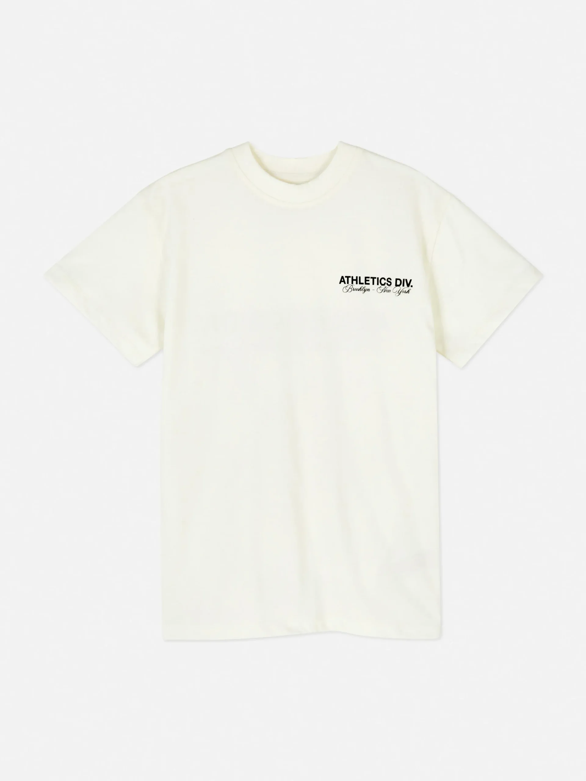Camiseta De Manga Corta Y Estampado Deportivo