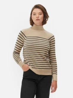 Camiseta De Manga Larga Con Cuello Vuelto
