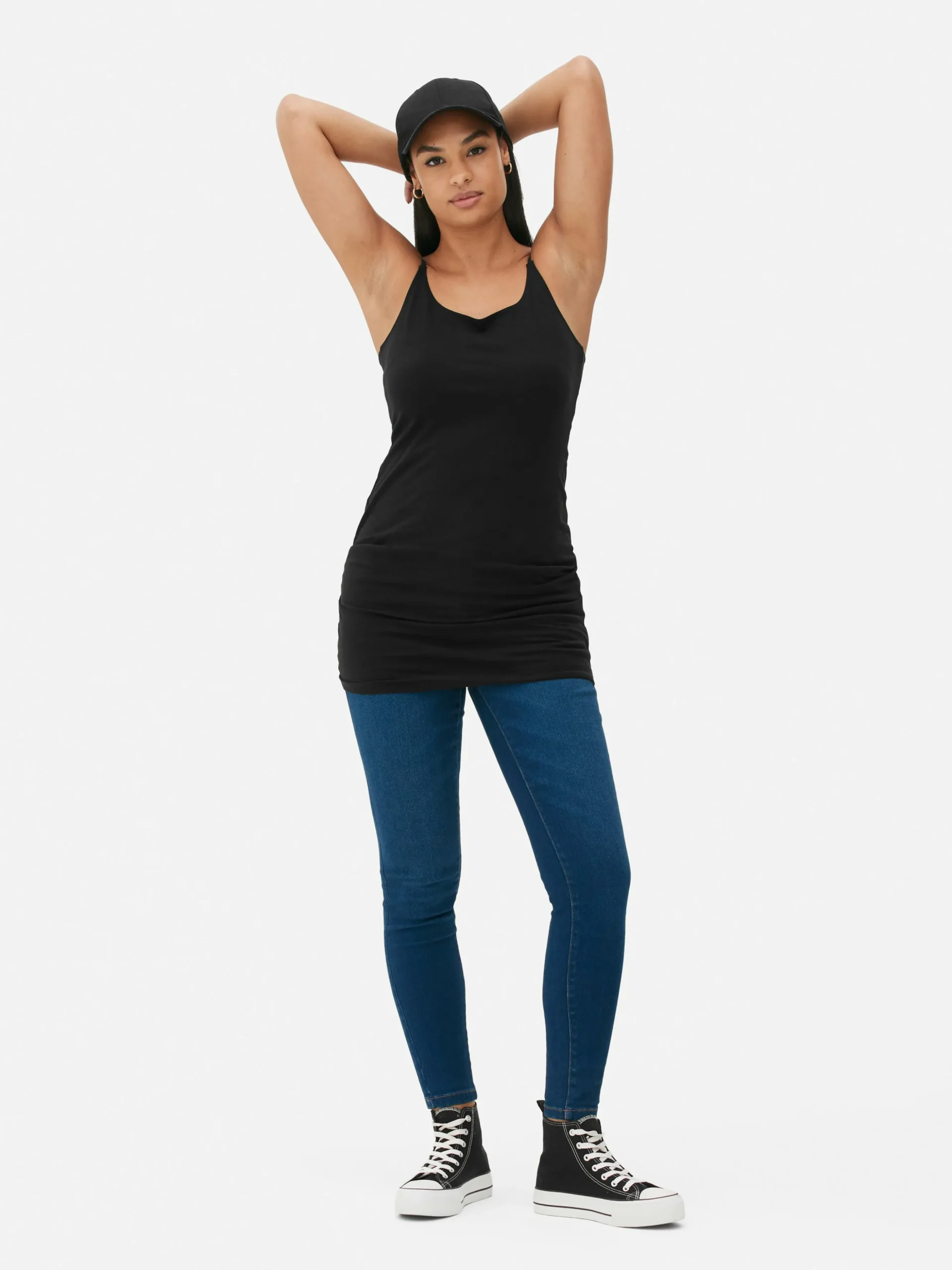 Camiseta De Tirantes Larga