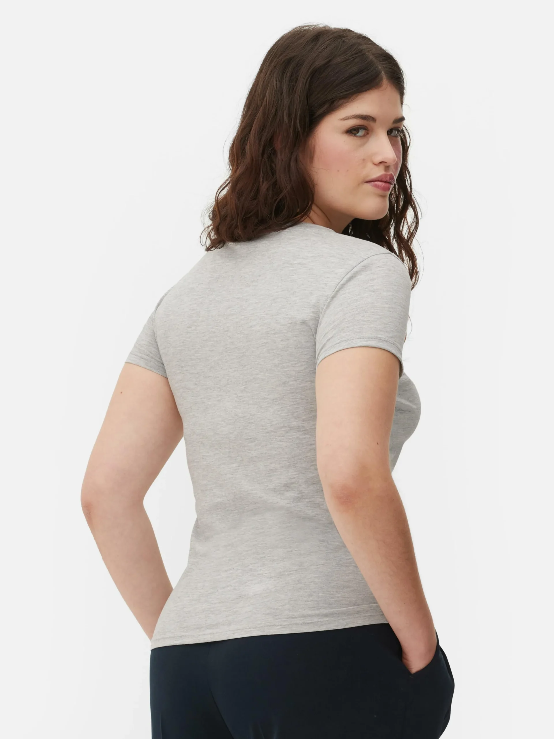 Camiseta Elástica Con Cuello Redondo