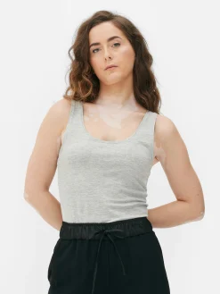 Camiseta Sin Mangas Elástica Con Escote Amplio