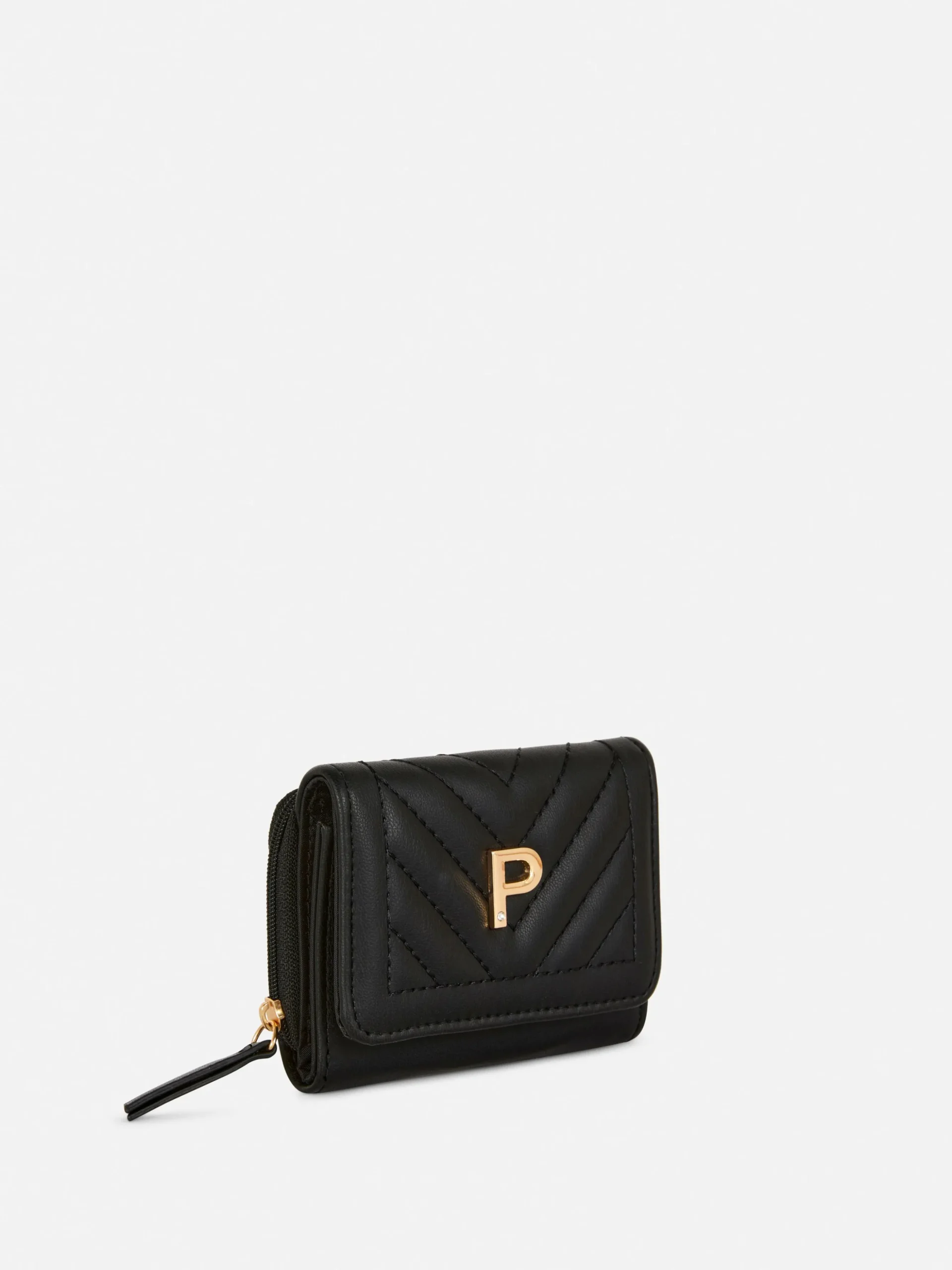 Cartera Acolchada Con Inicial