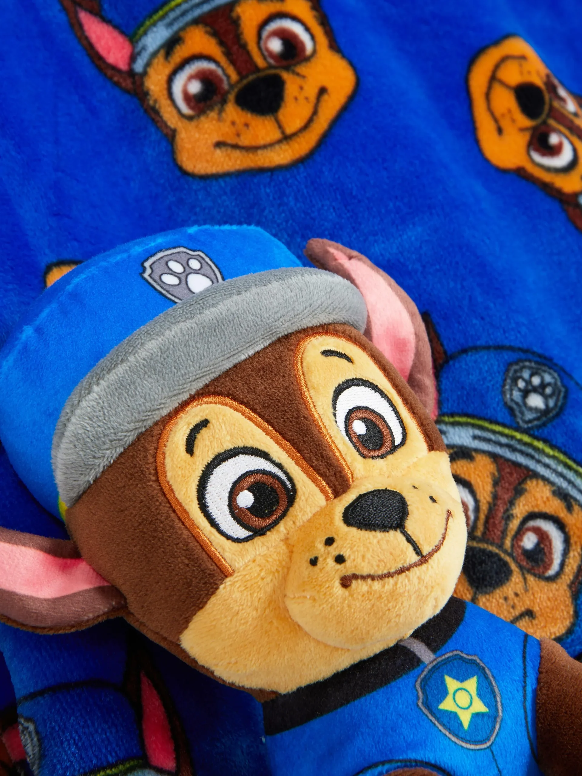 Conjunto De Peluche Y Snuddie Para Niños Y Niñas