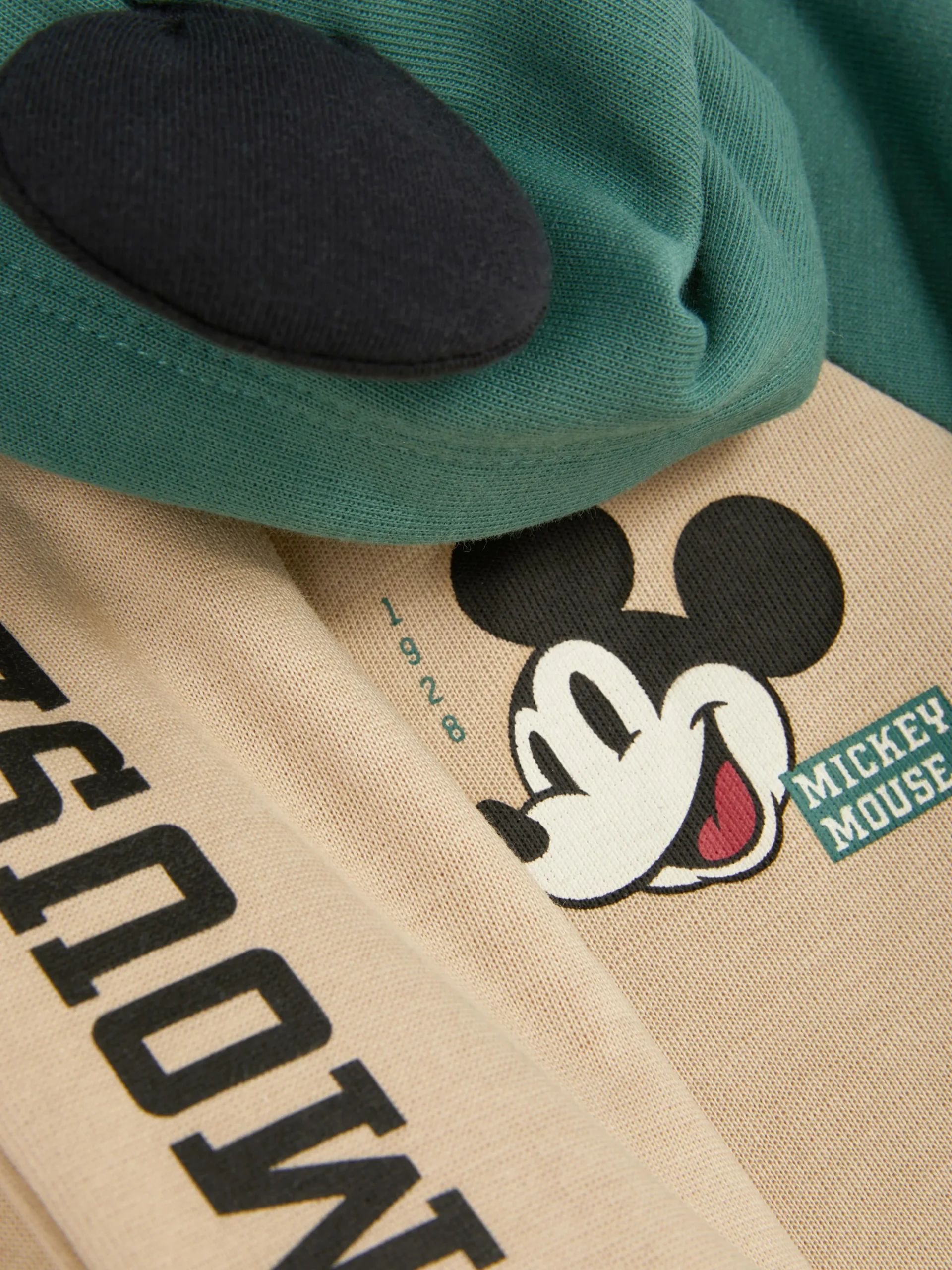 Conjunto De Sudadera Con Capucha Y Joggers De Disney