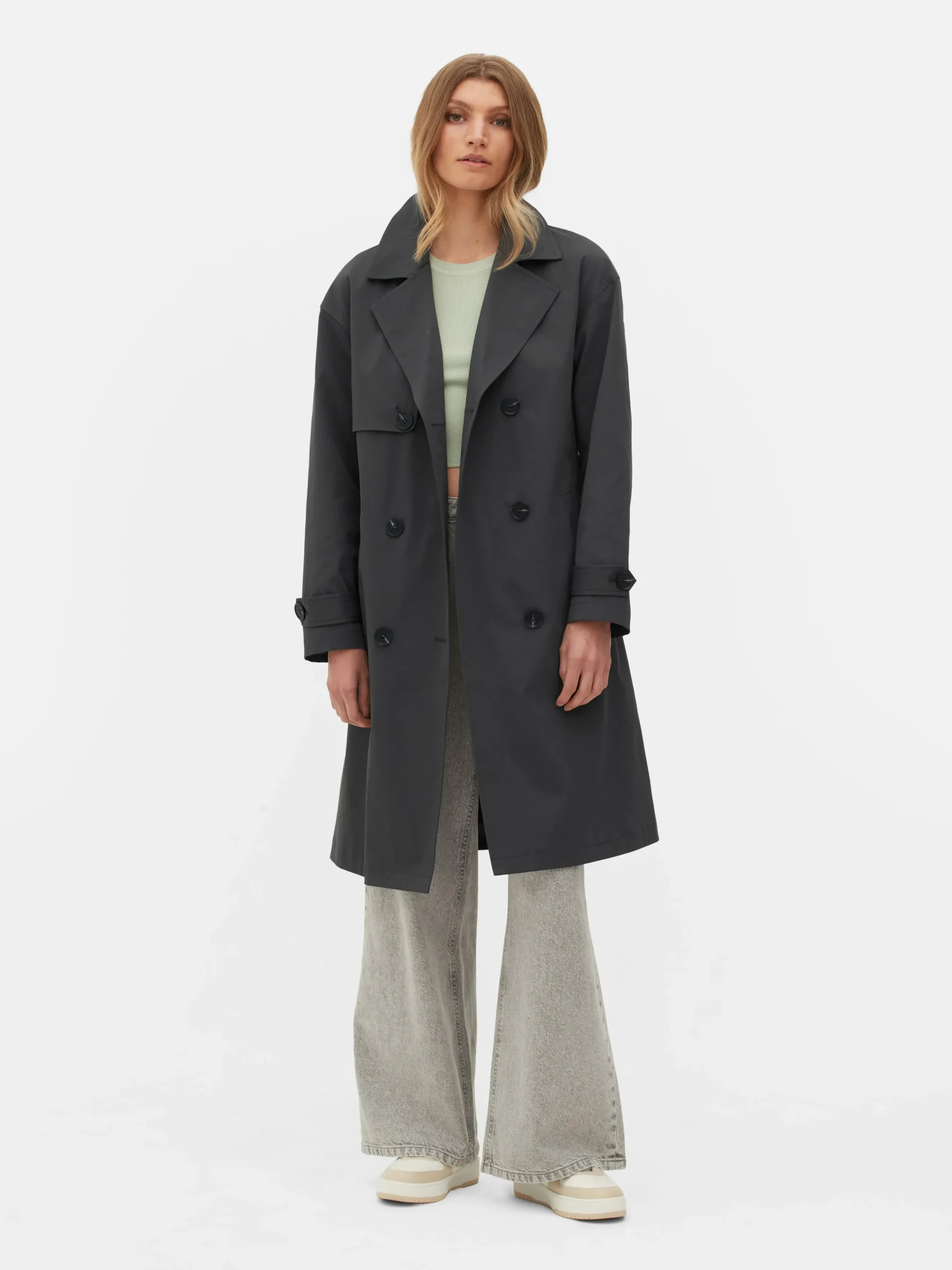 Gabardina De Doble Botonadura Con Cinturón