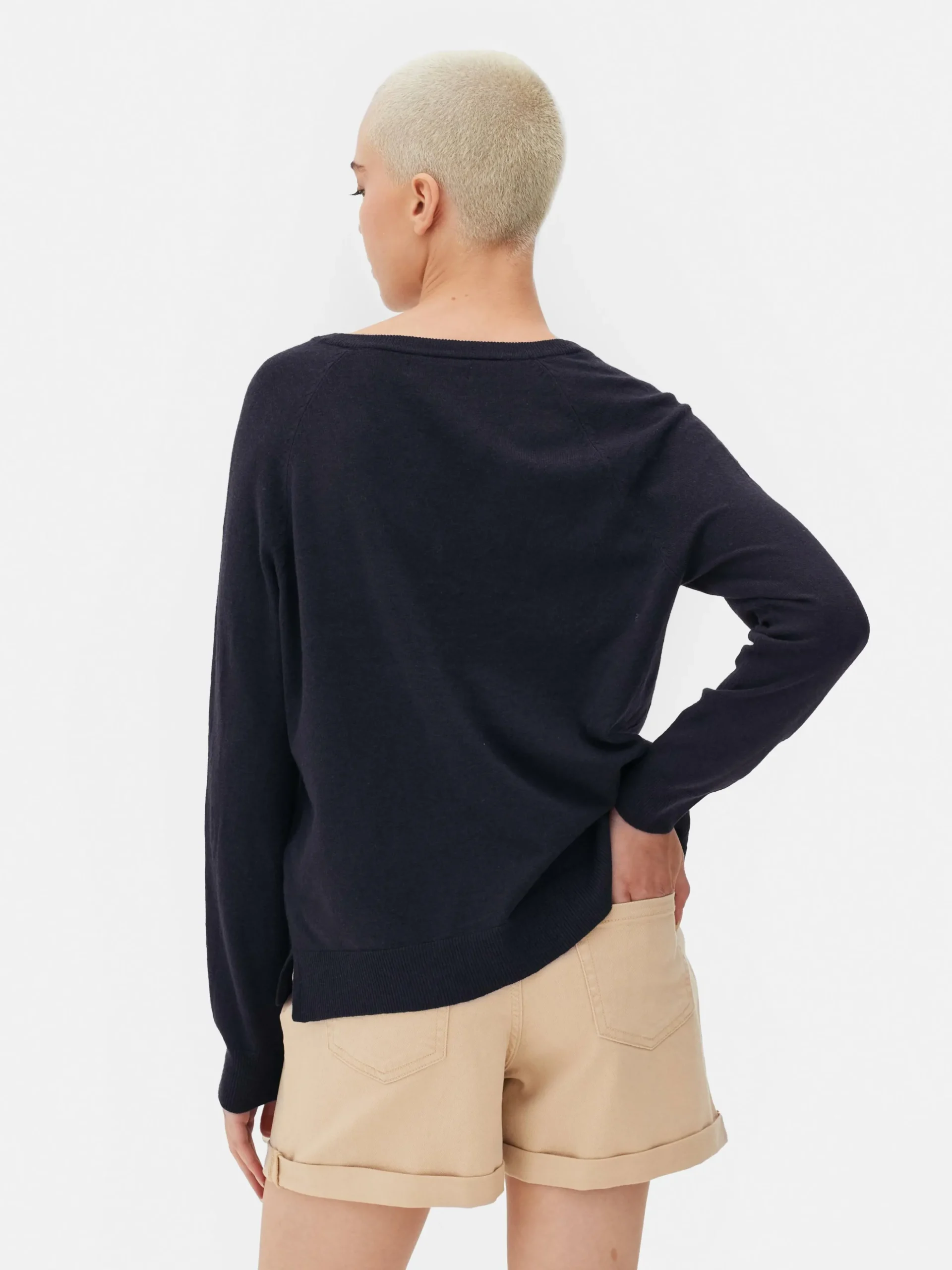 Jersey Básico Con Cuello De Pico