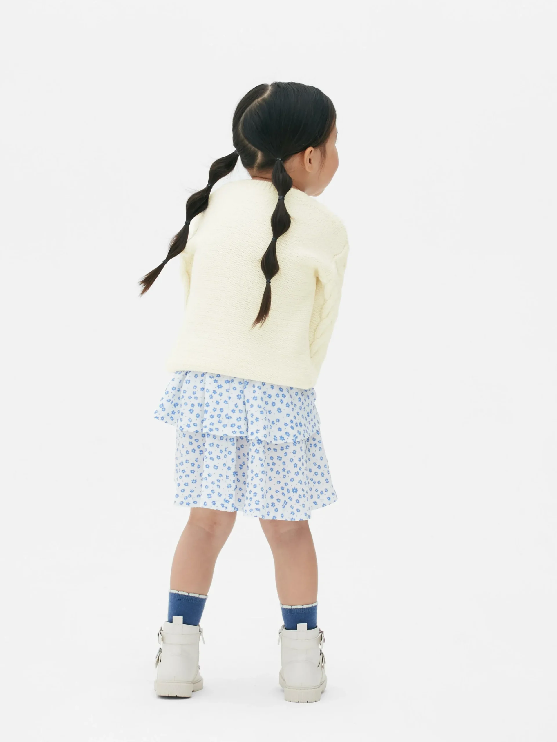 Jersey De Punto De Ochos Con Flores Bordadas
