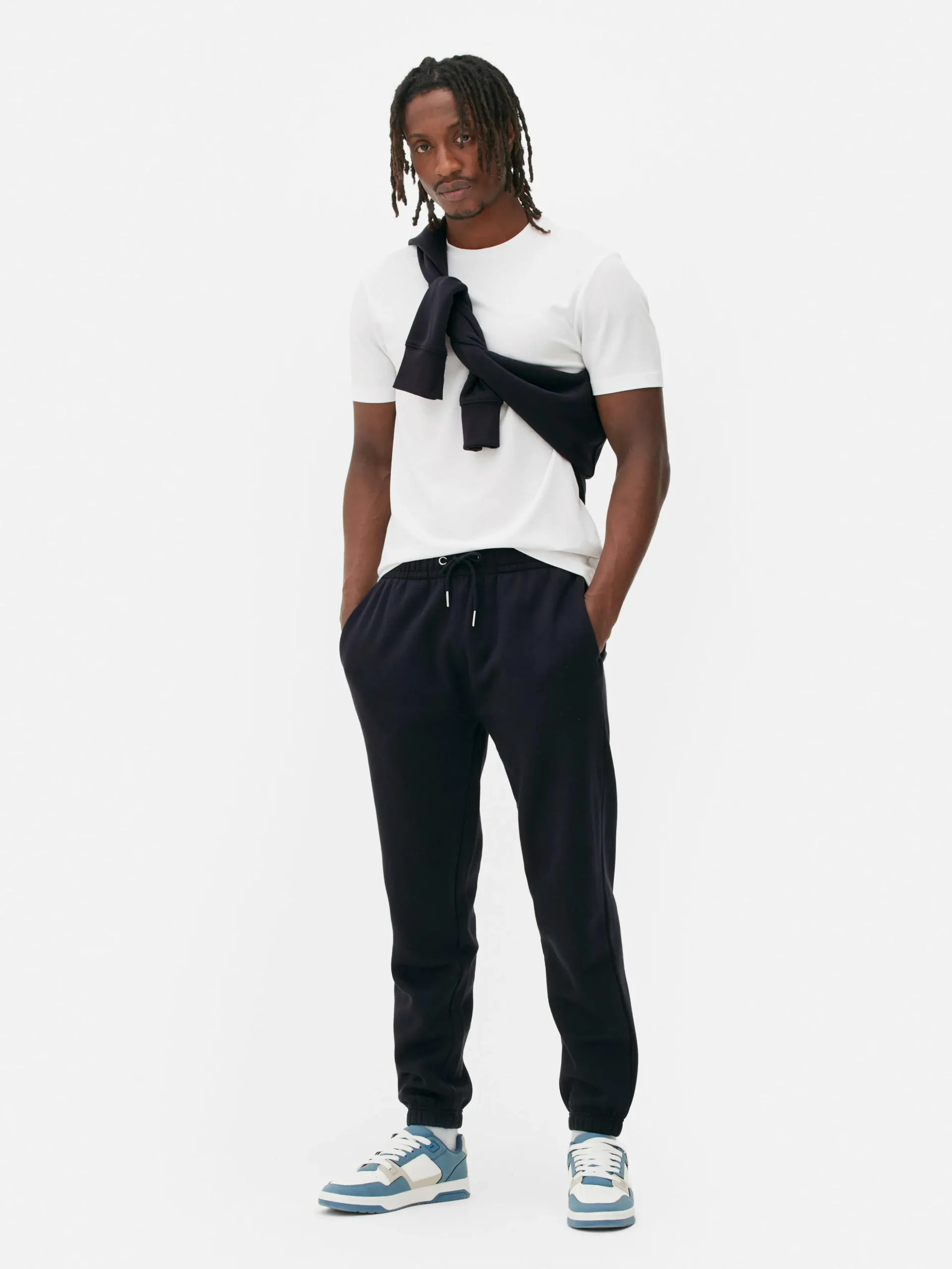 Joggers Con Bajos Ajustados