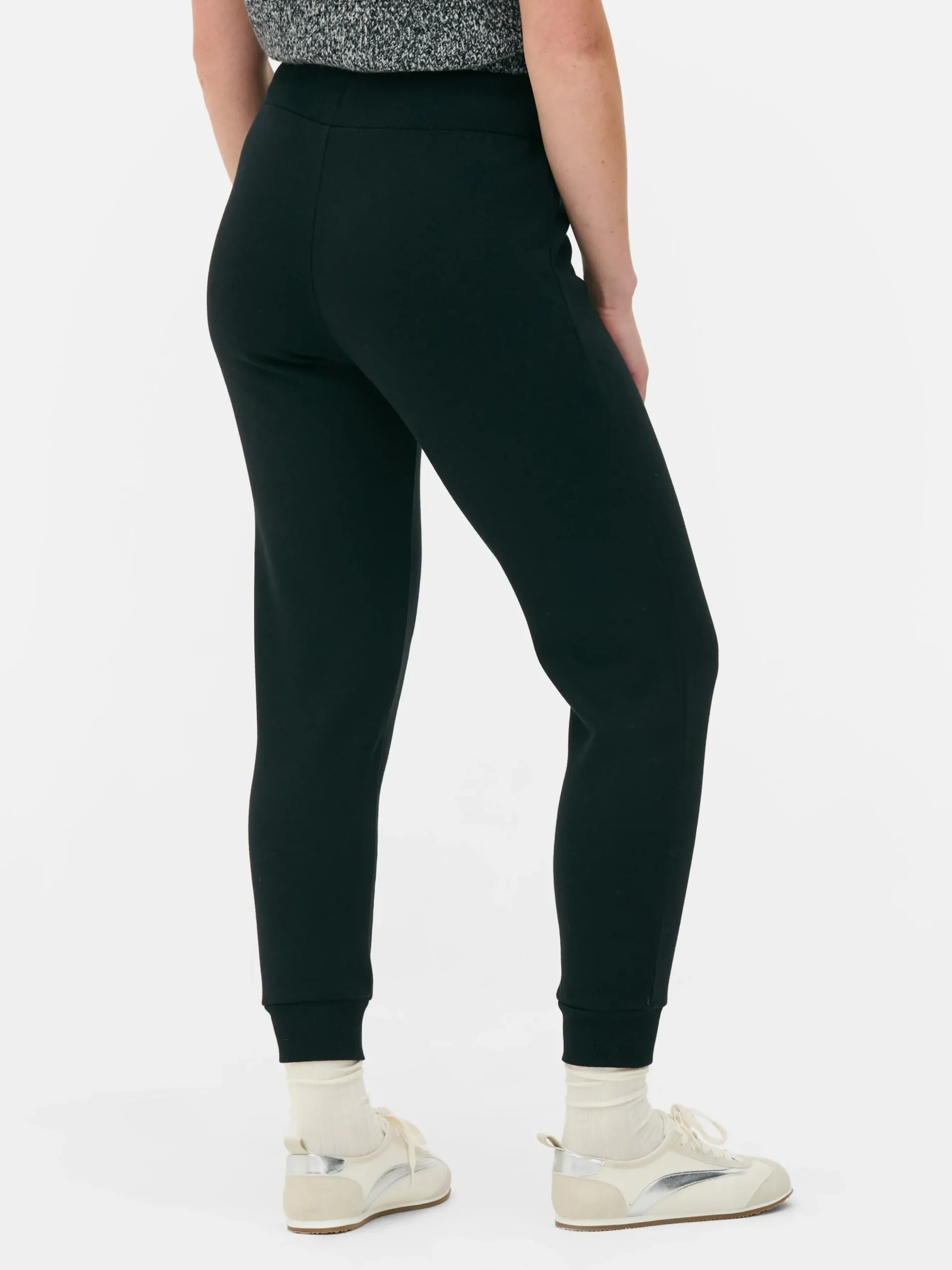 Joggers De Corte Pitillo Con Cordón De Ajuste