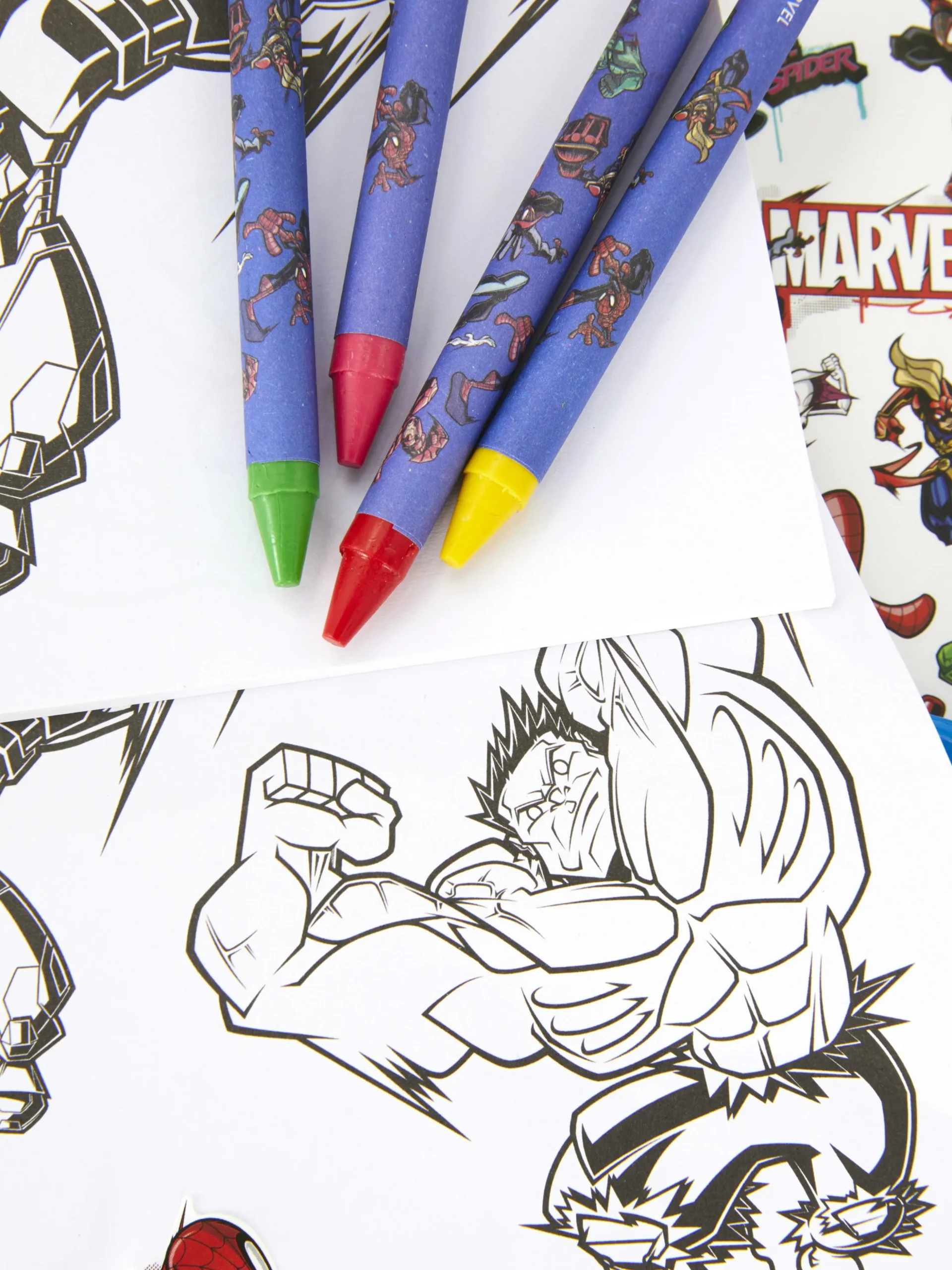 Juego Para Colorear De Los Vengadores De Marvel