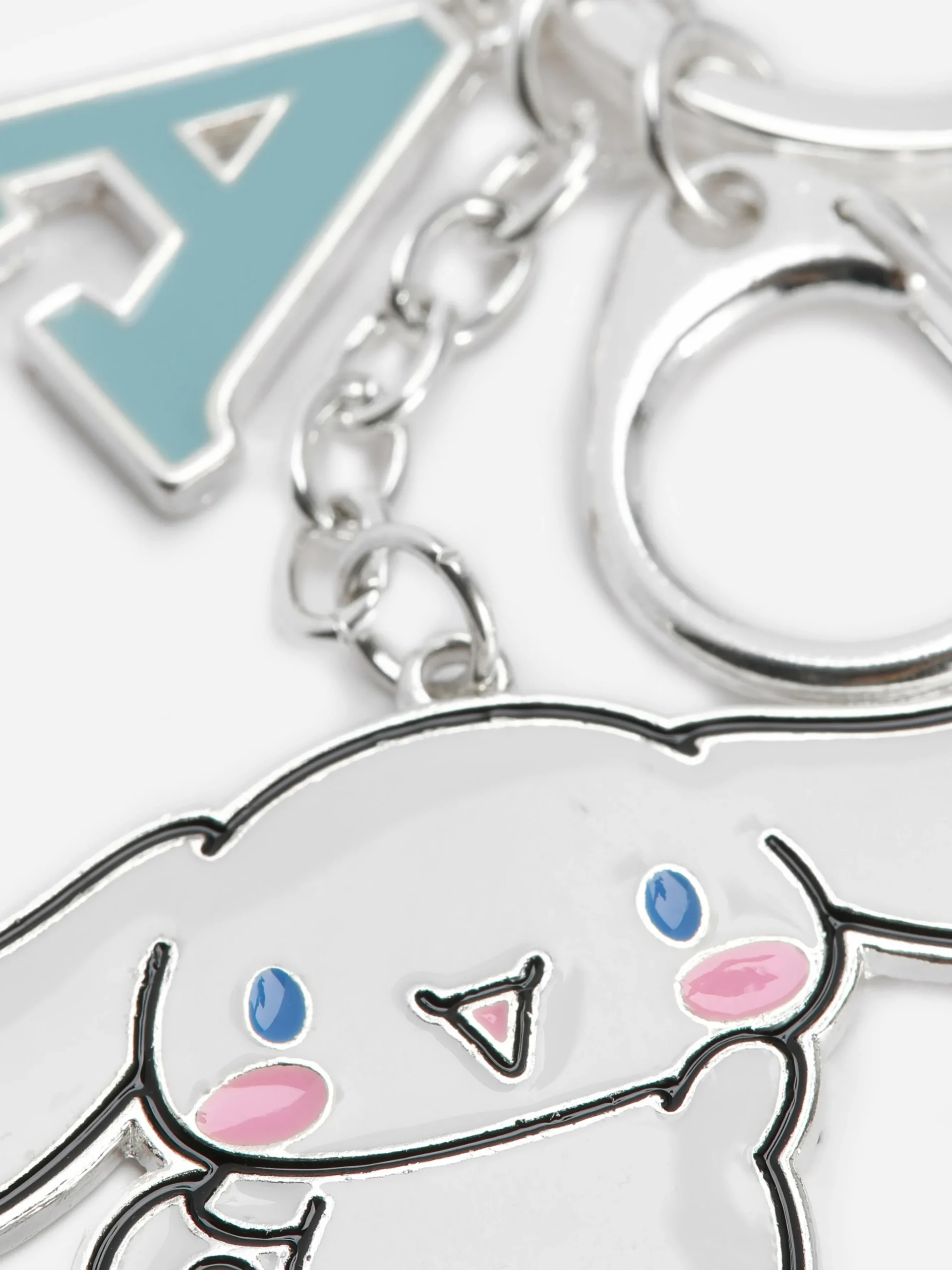 Llavero Con Letra De Hello Kitty Y Sus Amigos