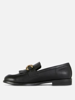 Mocasines Con Flecos Y Hebilla