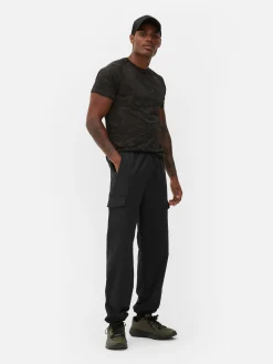 Pantalón Cargo Con Bajos Ajustados