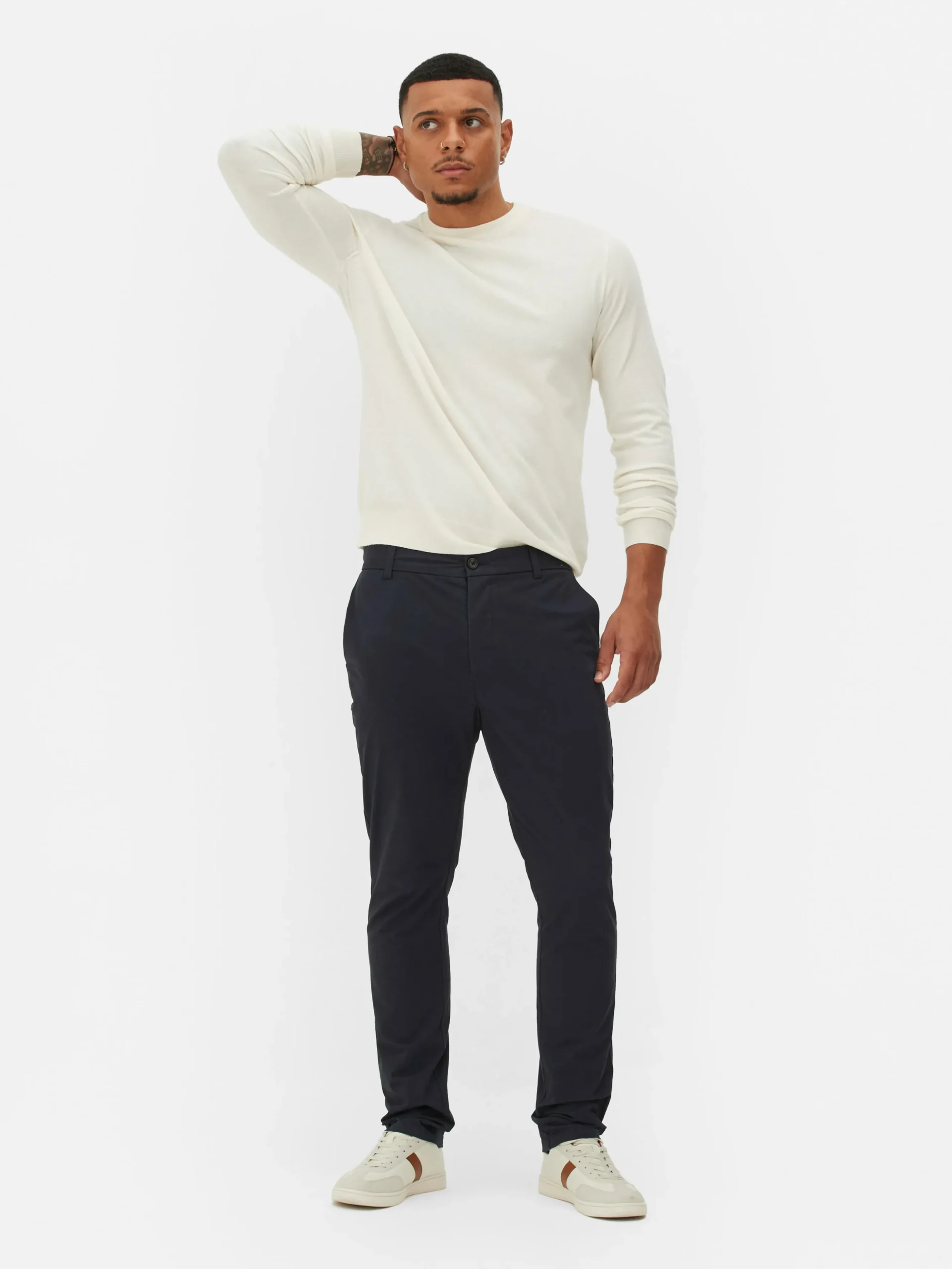 Pantalones Chinos Elásticos De Corte Entallado