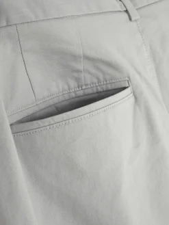 Pantalones Chinos Elásticos De Corte Entallado