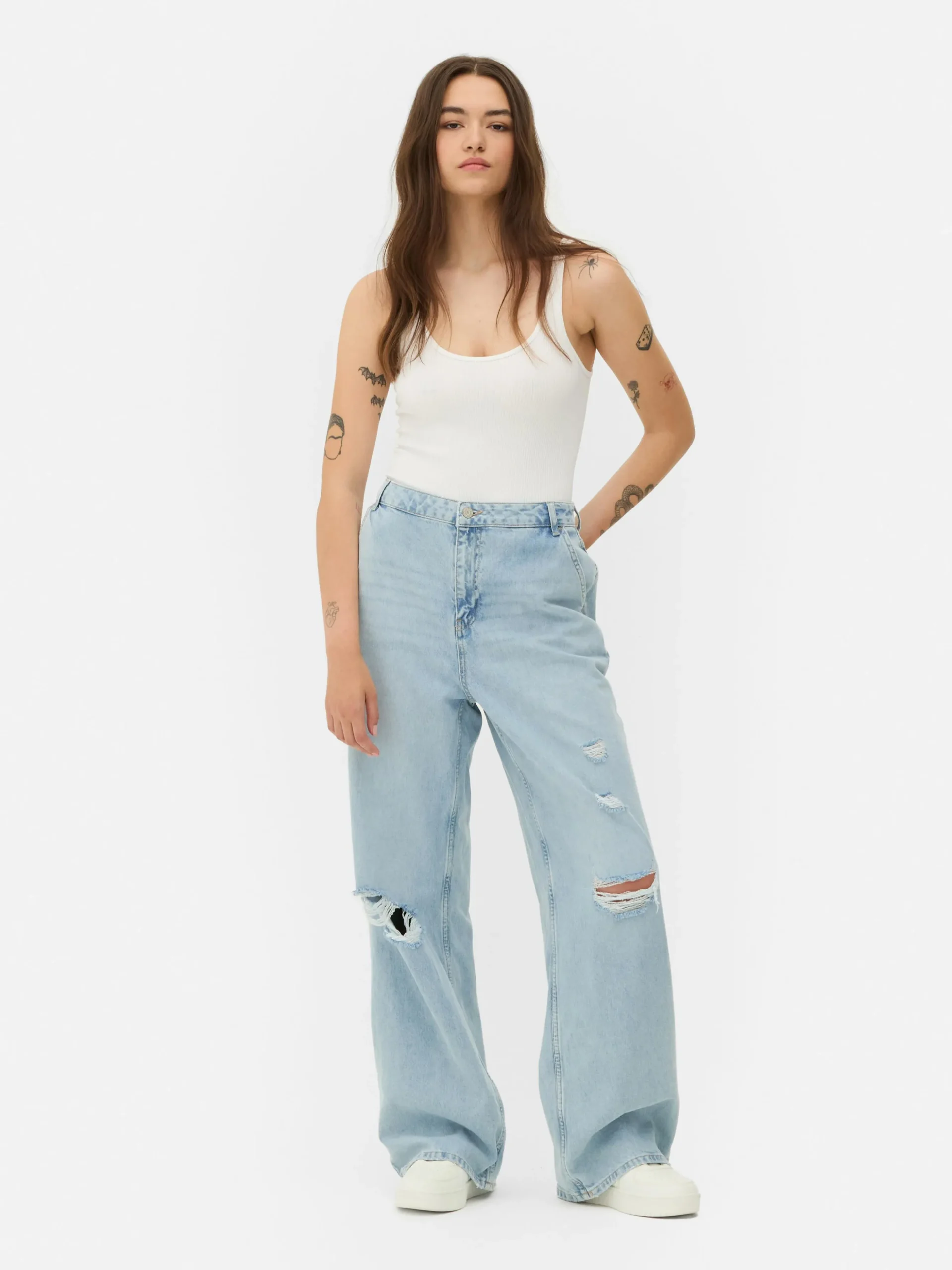 Pantalones Vaqueros De Pernera Ancha Desgastados