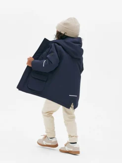 Parka Con Capucha Y Cuatro Bolsillos
