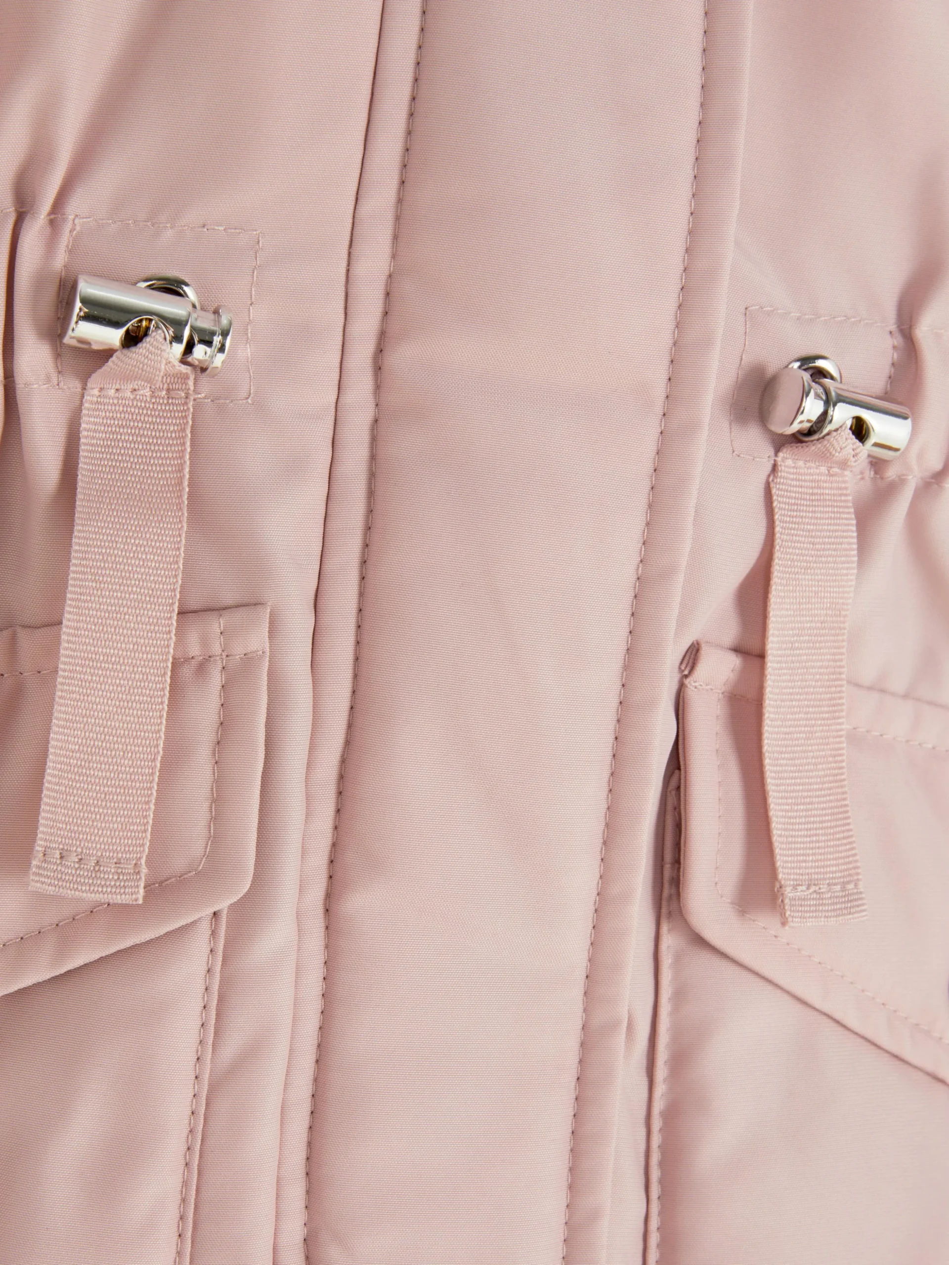 Parka Con Capucha Y Pelo Sintético