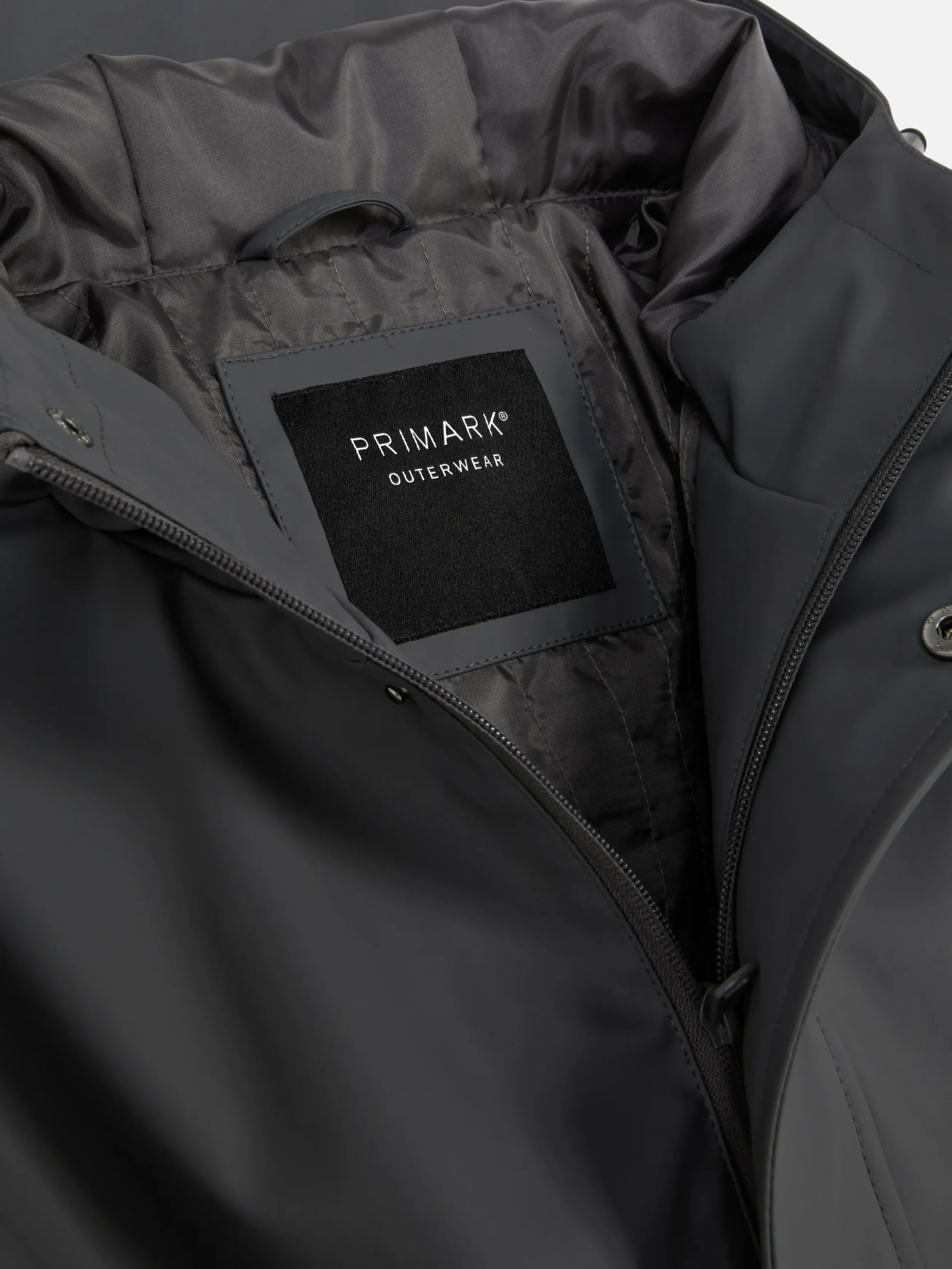 Parka Con Capucha Y Revestimiento De Goma