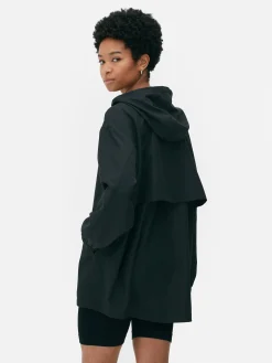 Parka Impermeable Ligera Con Capucha