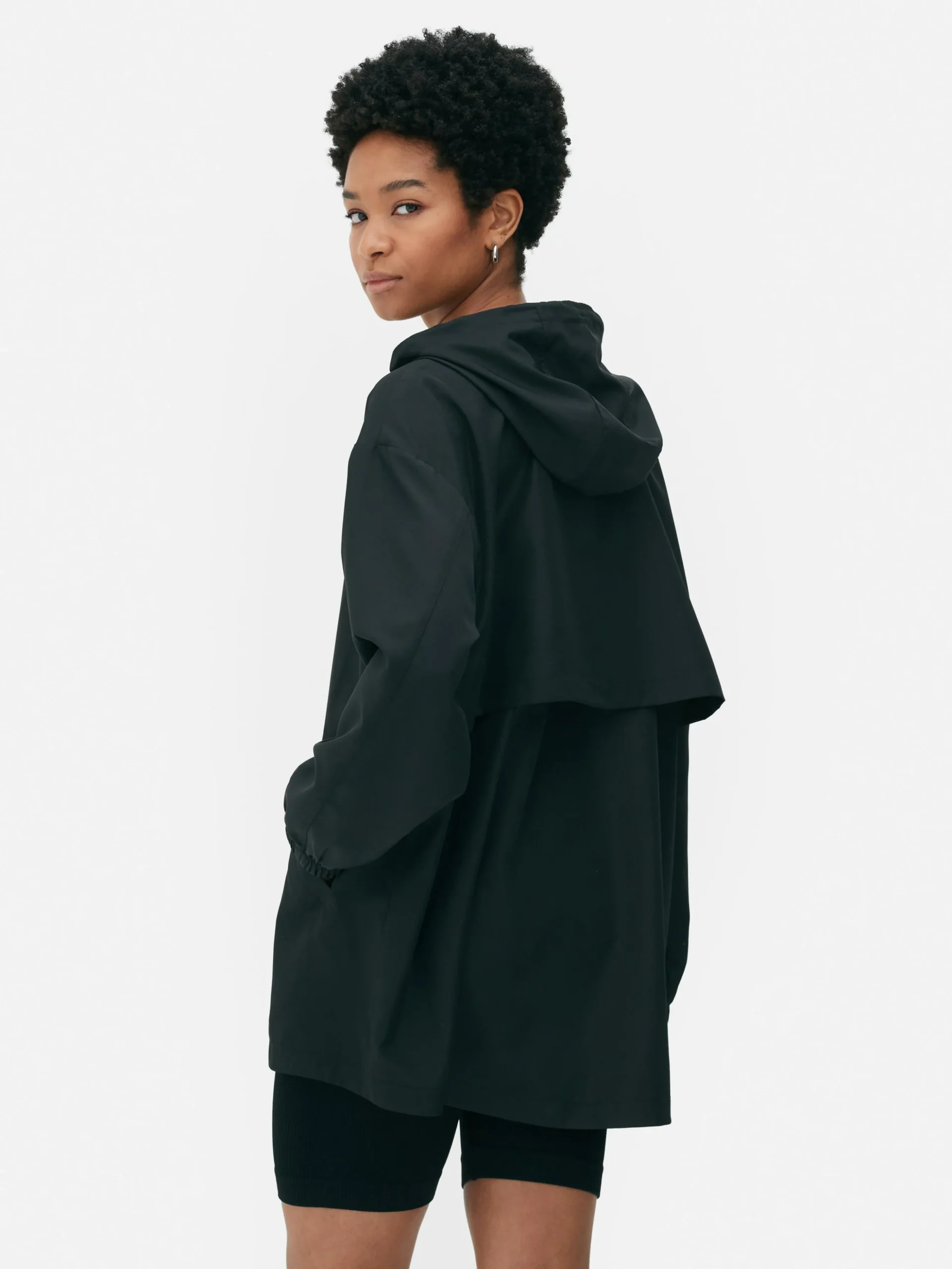 Parka Impermeable Ligera Con Capucha