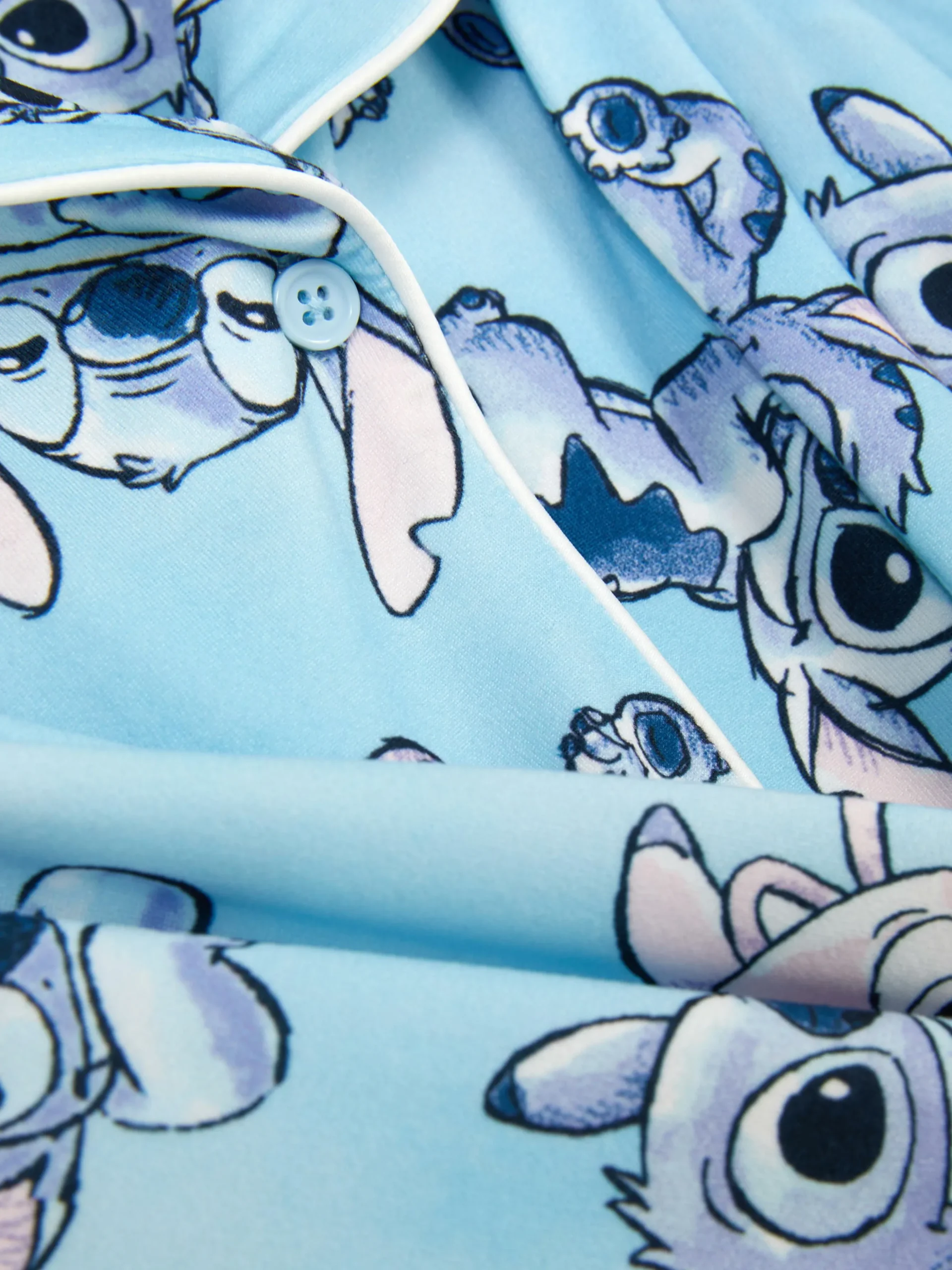 Pijama Con Camisa De Manga Larga De Stitch Y Ángel