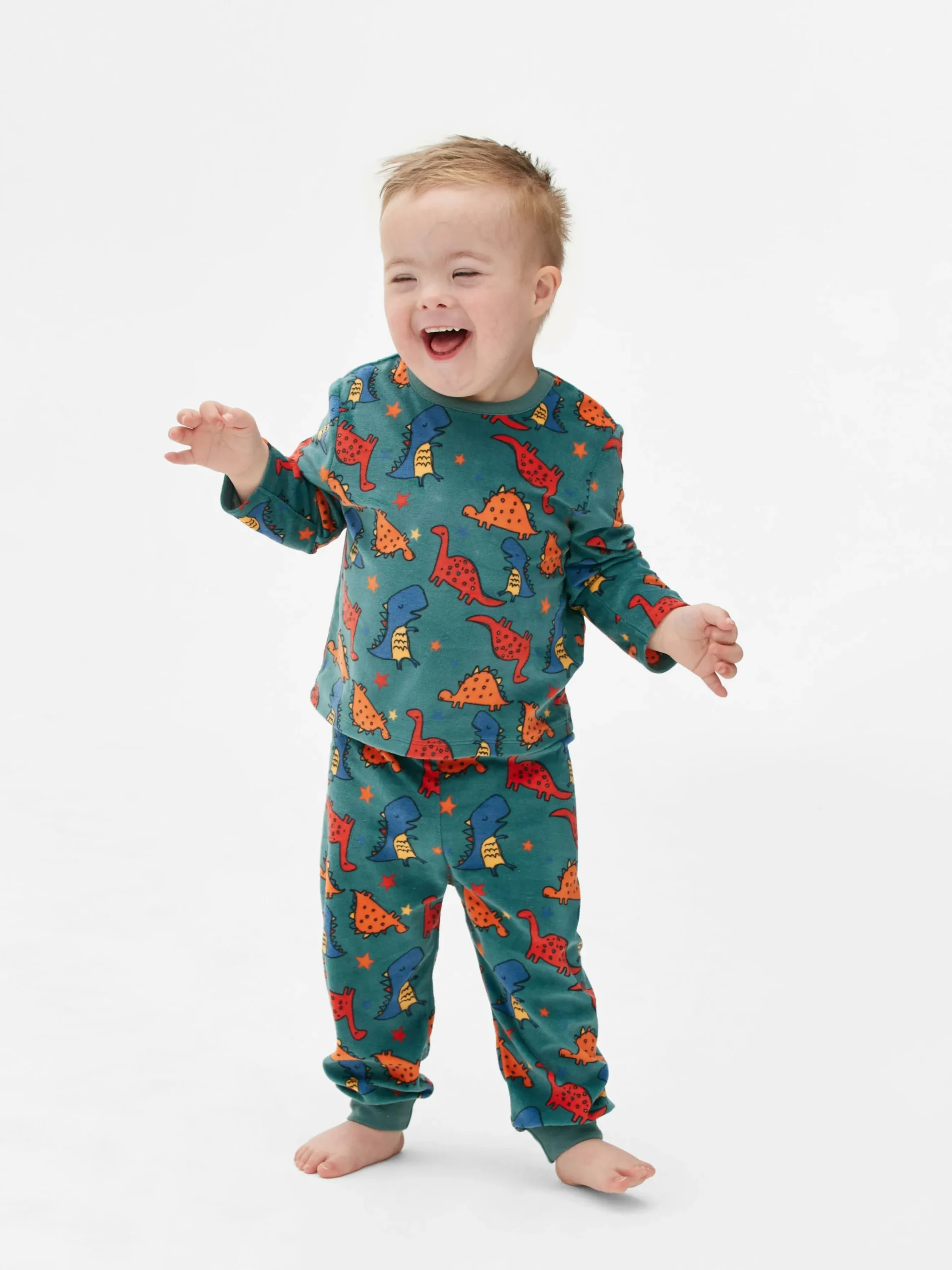 Pijama De Velvetón Con Estampado Gráfico