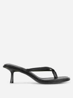 Sandalias De Dedo Con Tacón Chincheta