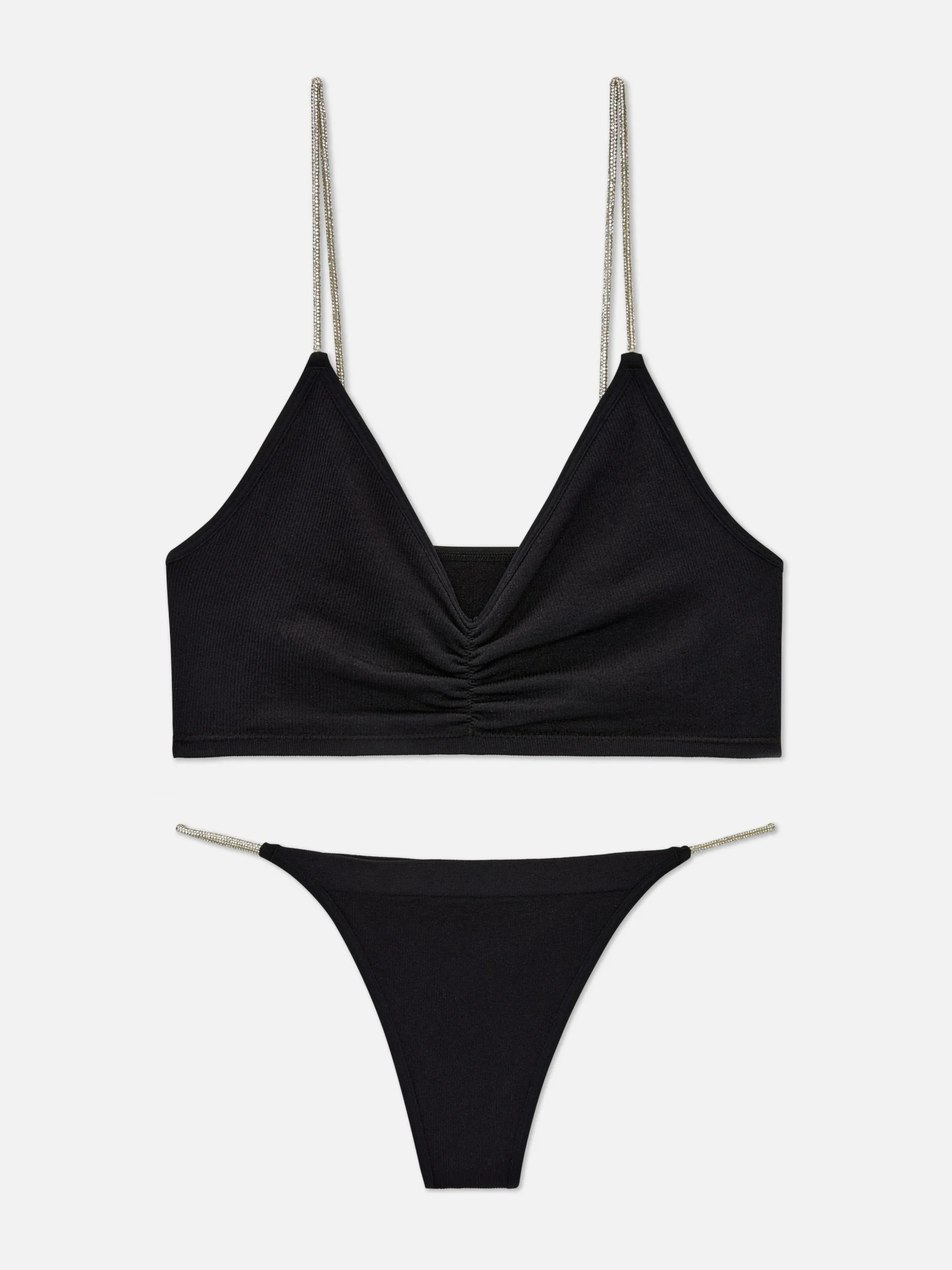 Set De Bralette Y Tanga Sin Costuras Con Strass
