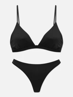 Set De Sujetador Triangular Y Tanga De Microfibra