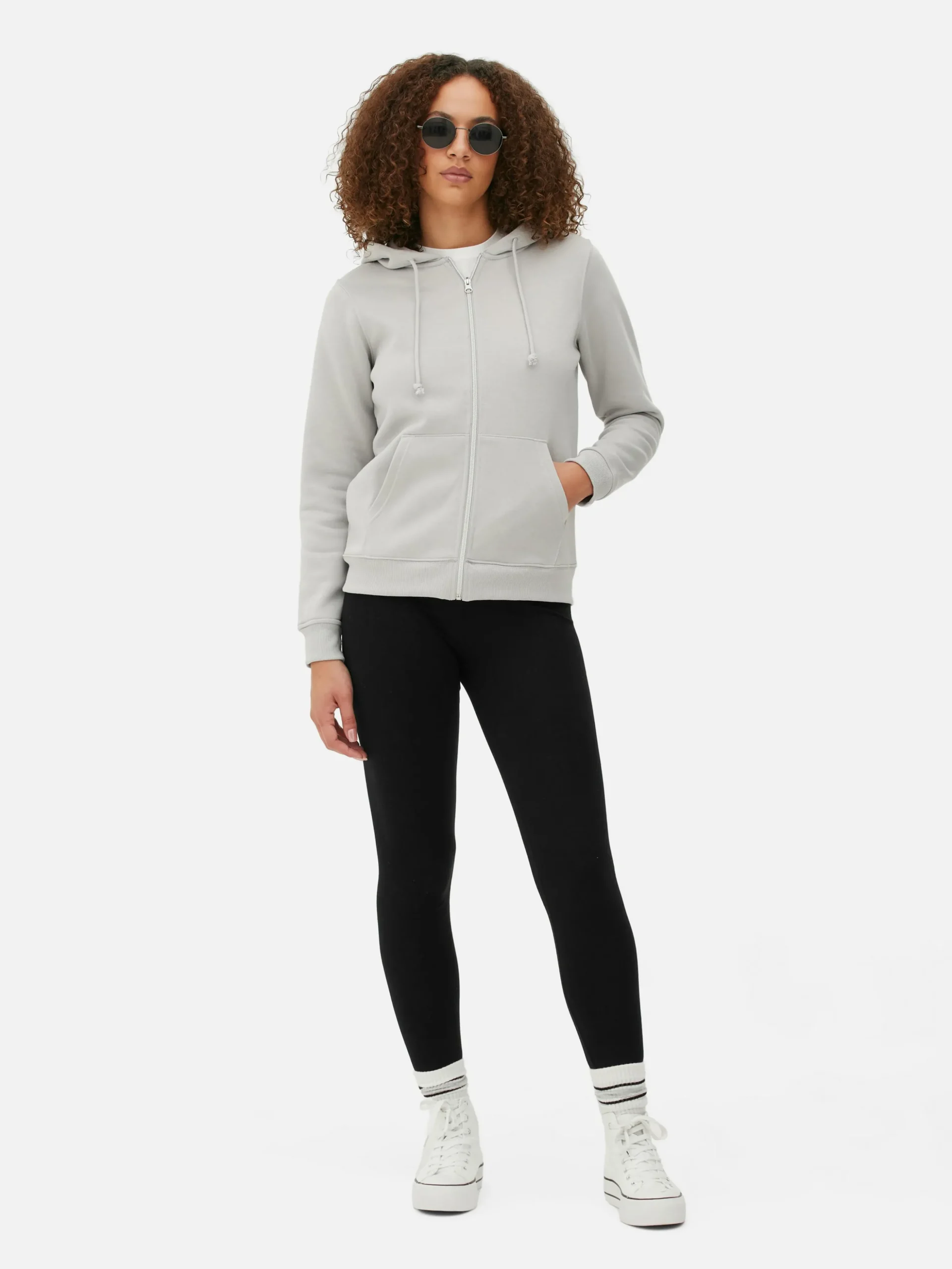 Sudadera Con Capucha Y Cremallera