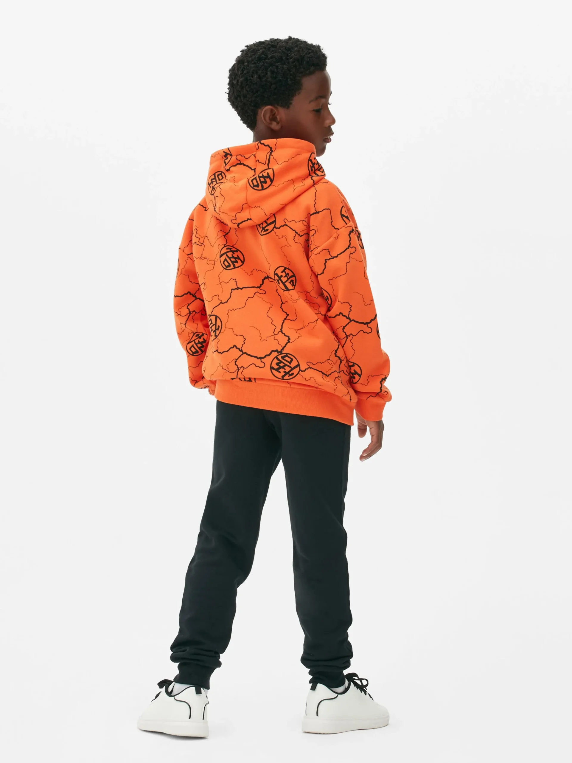 Sudadera Con Capucha Y El Logo De Dragon Ball Z