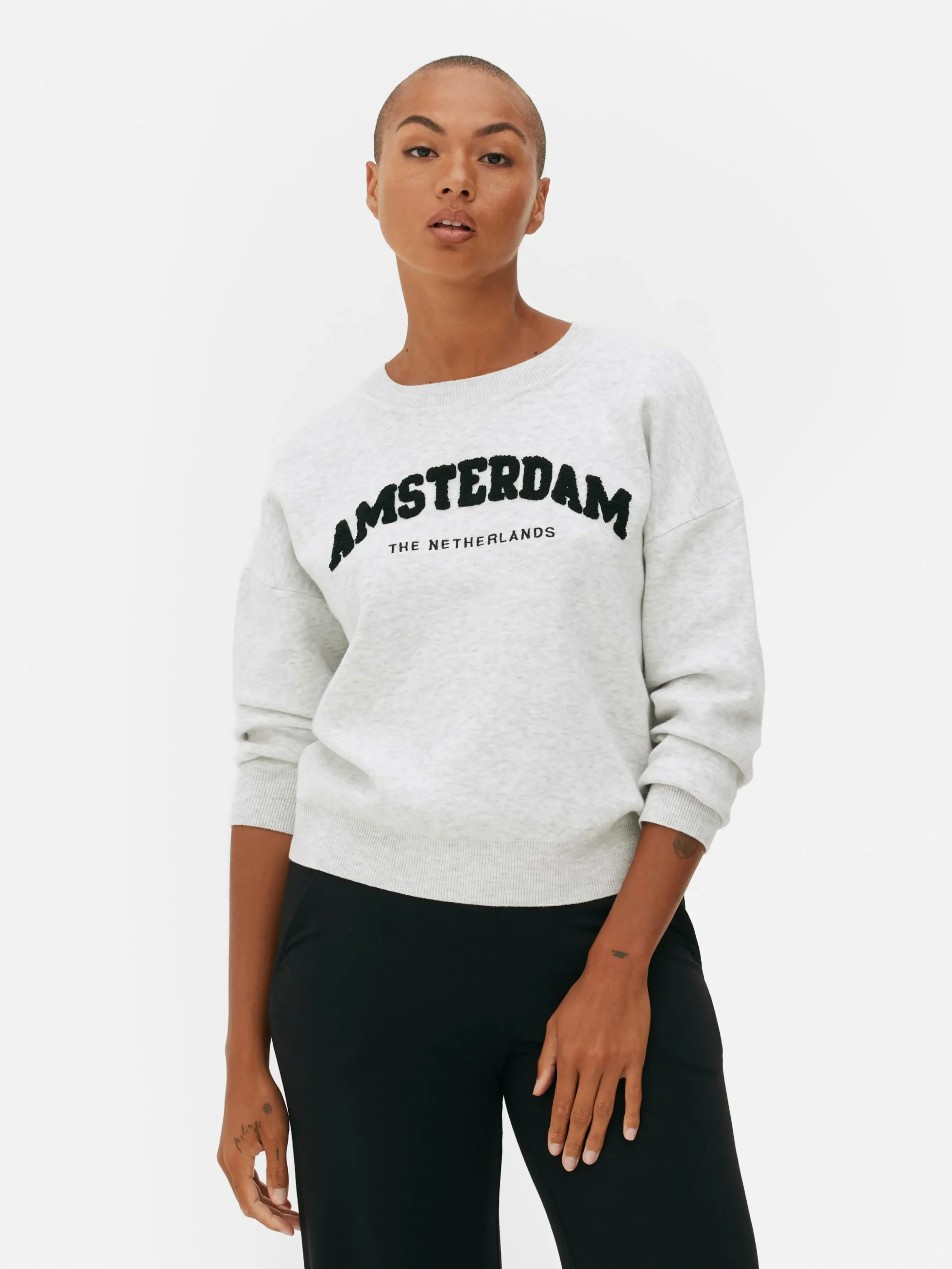 Sudadera Con Mensaje En El Pecho