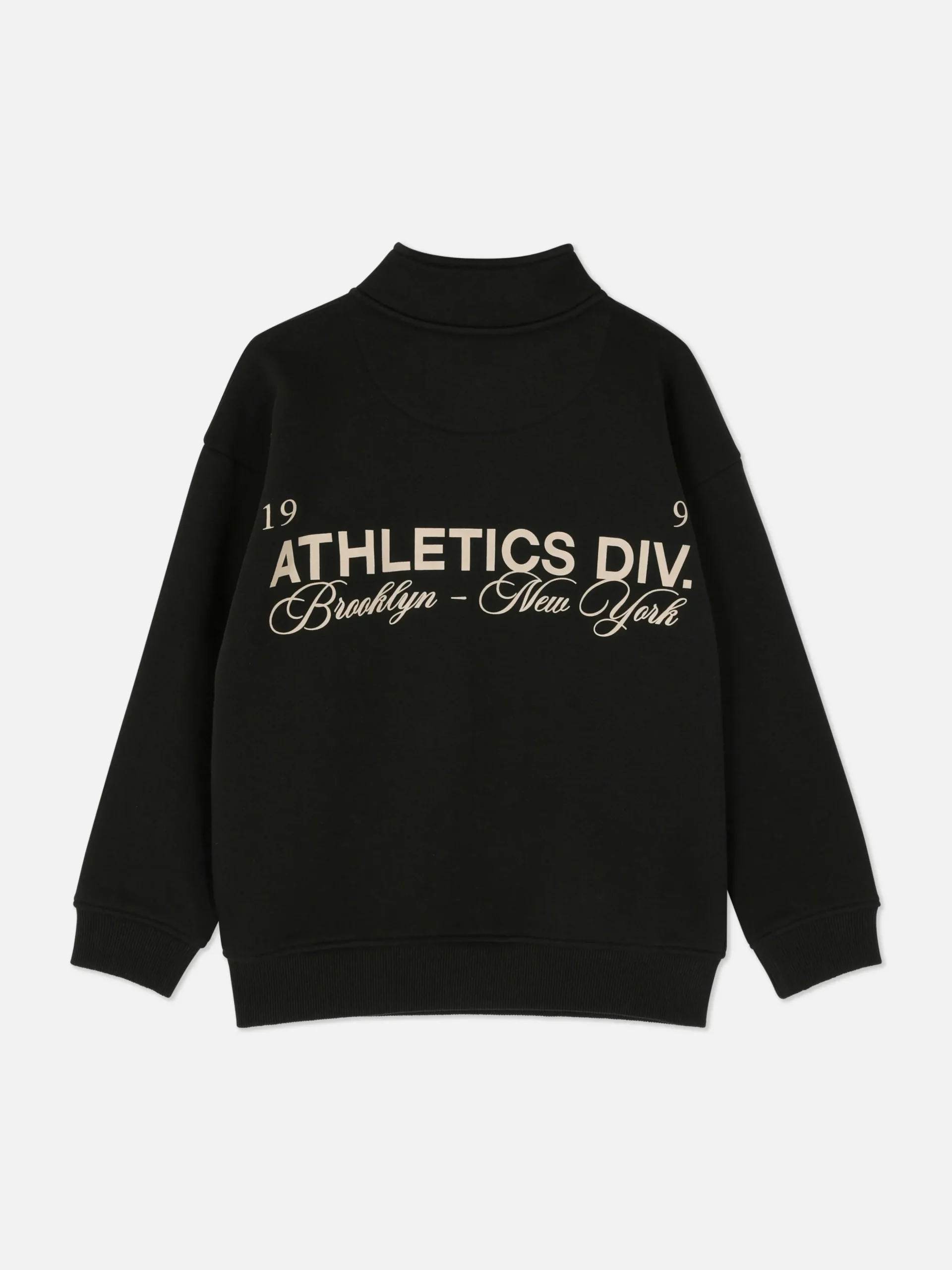 Sudadera Gráfica Con Cuello Chimenea