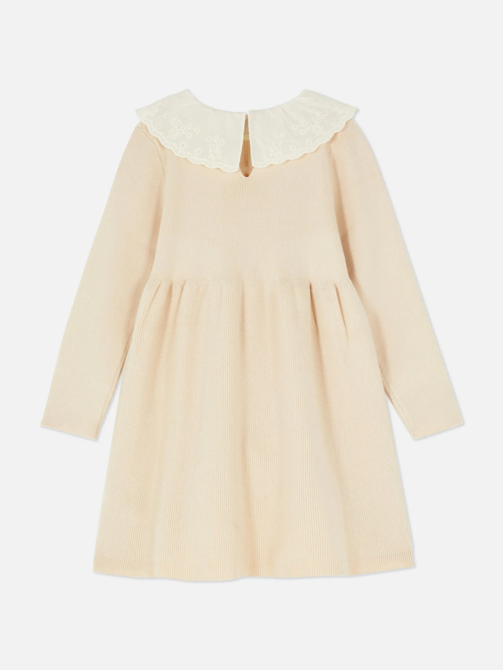 Vestido De Punto Con Cuello Bordado