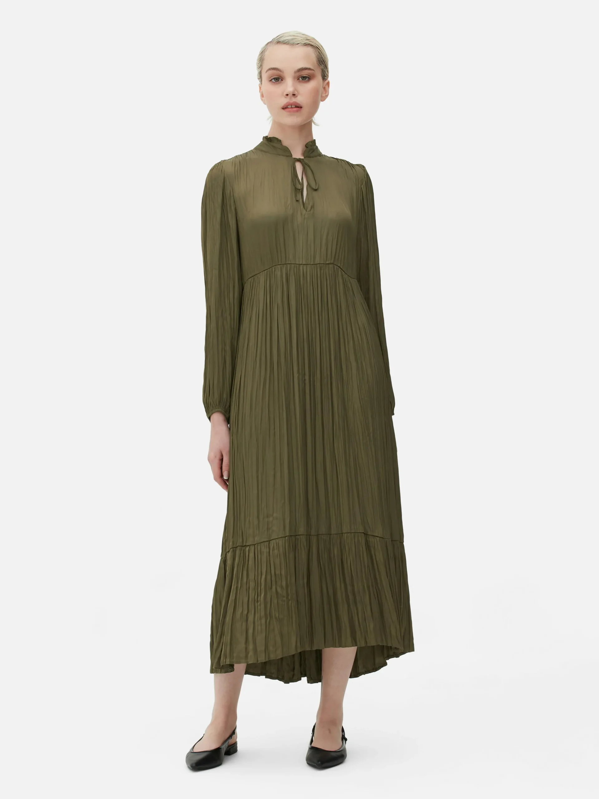 Vestido Midi Plisado De Satén