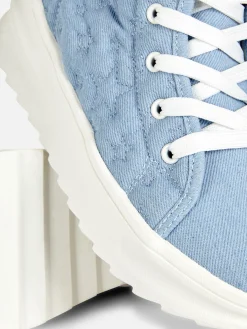 Zapatillas De Caña Alta Con Suela Gruesa Y Estrellas